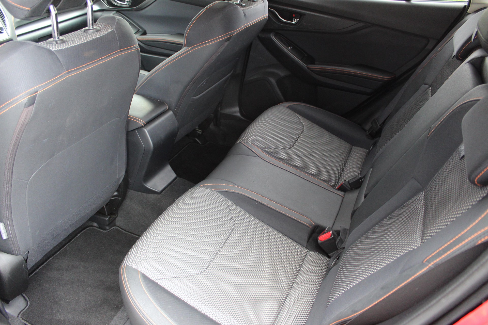 SUBARU XV 1.6i Swiss Plus-image-5