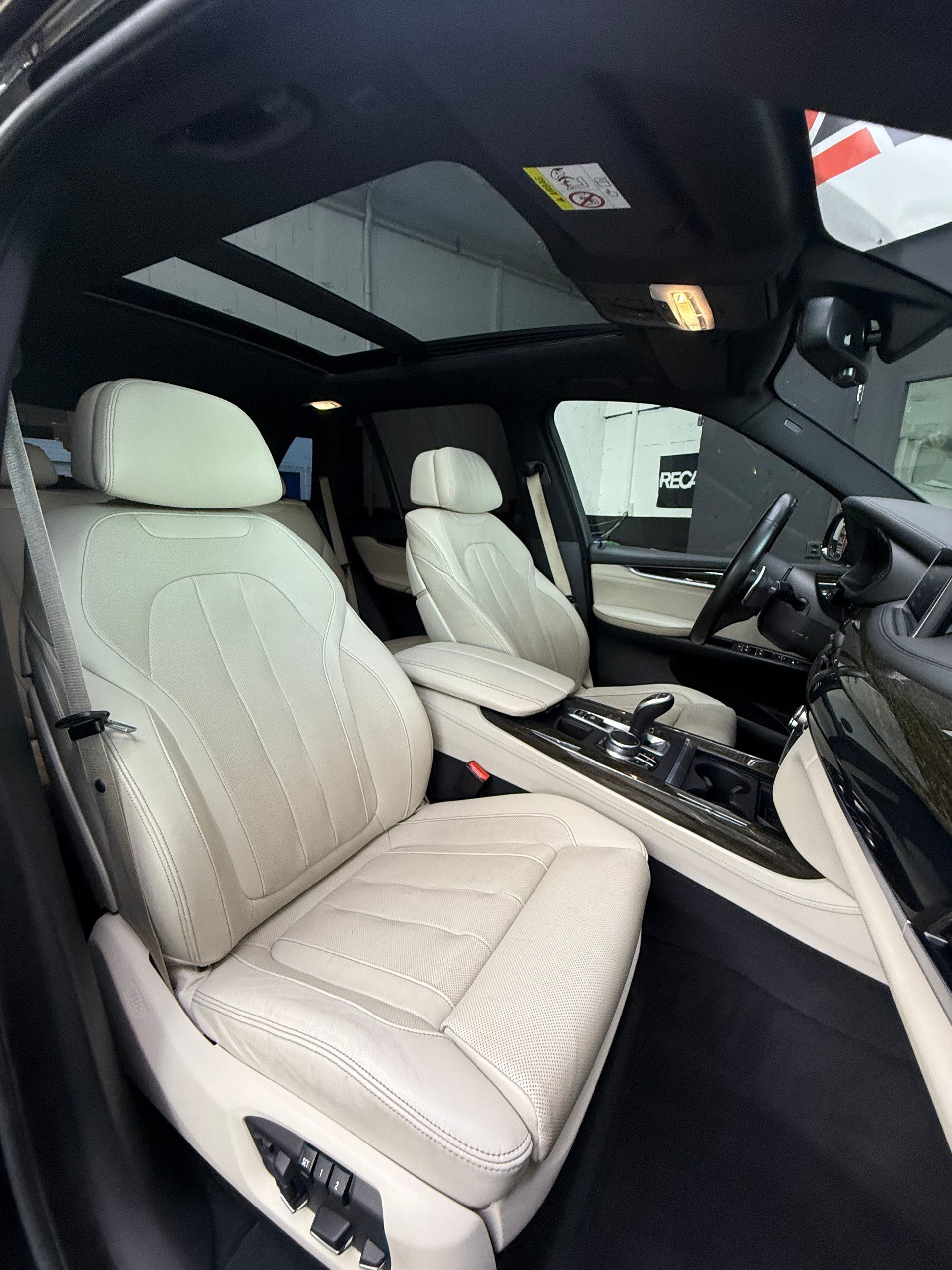 BMW X5 xDrive 50i|M-Packet| Frisch ab MFK&Service|Vollausstatung-image-14