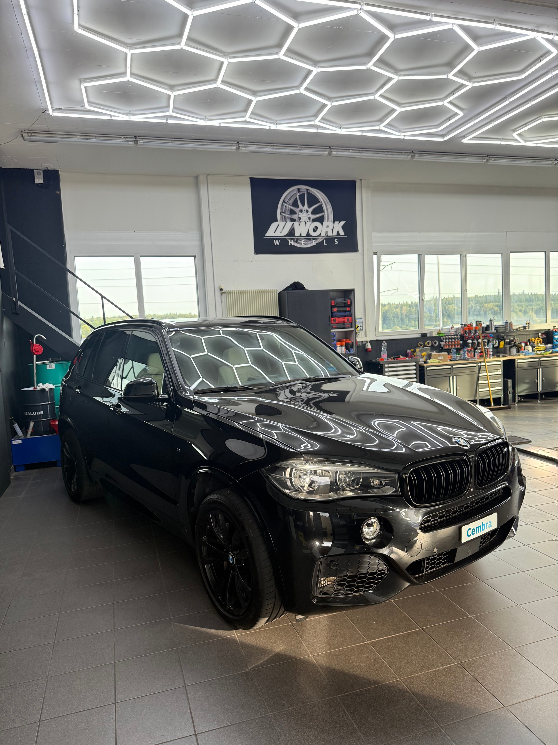 BMW X5 xDrive 50i|M-Packet| Frisch ab MFK&Service|Vollausstatung-image-2