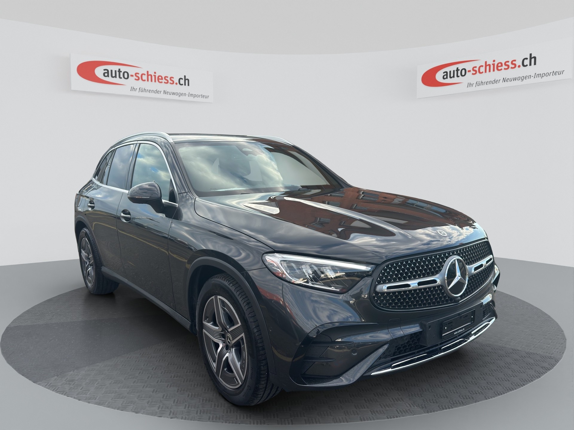 MERCEDES-BENZ 300 d 4MATIC AMG LINE-image-0