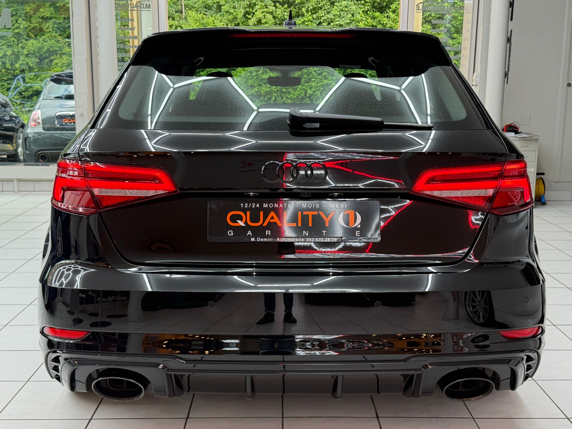 AUDI RS3 Sportback 2.5 T FSI quattro S-Tronic-image-8