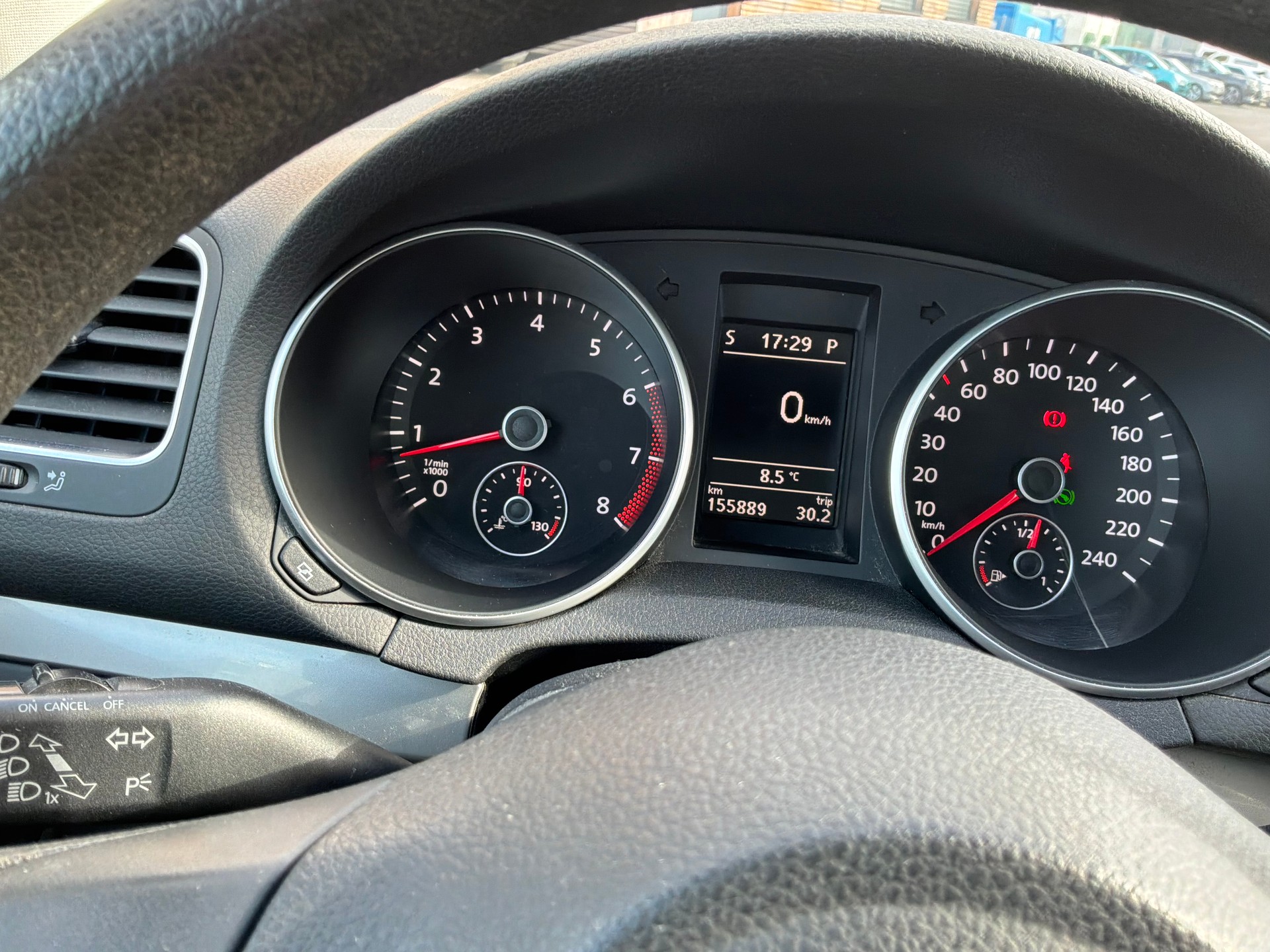 VW Golf 1.2 TSI DSG MFK und Service neu-image-7
