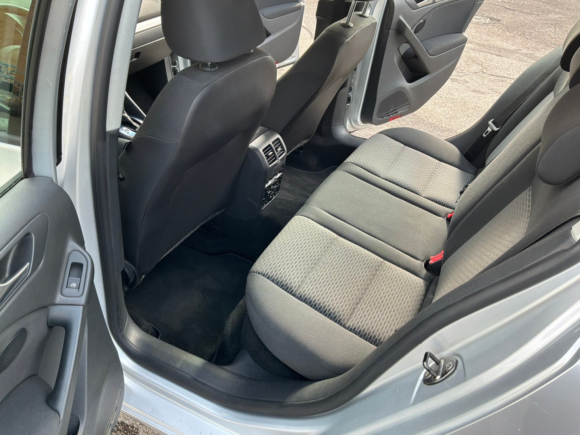 VW Golf 1.2 TSI DSG MFK und Service neu-image-5