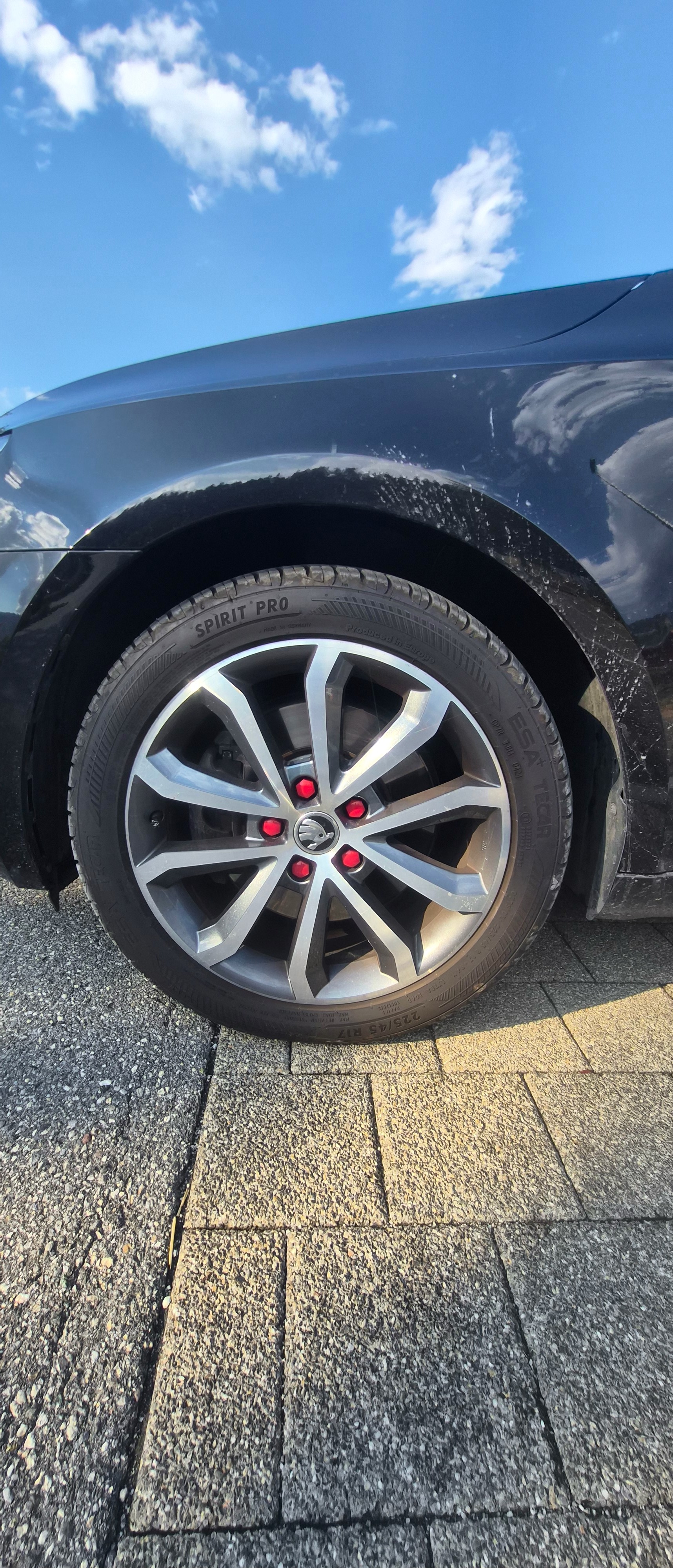 SKODA 2.0 TDI 184 Clever 4x4 DSG-image-4