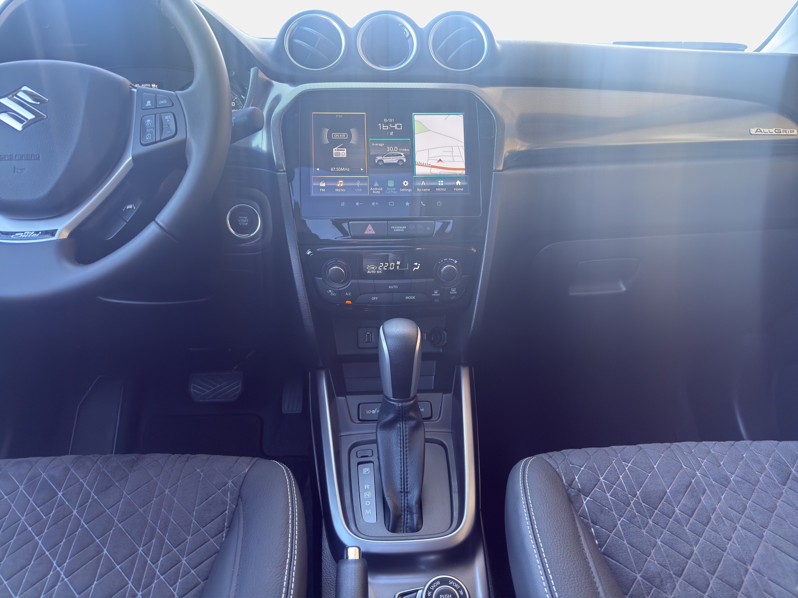 SUZUKI Vitara 1.4T/110 Piz Sulai Top 4x4-image-13