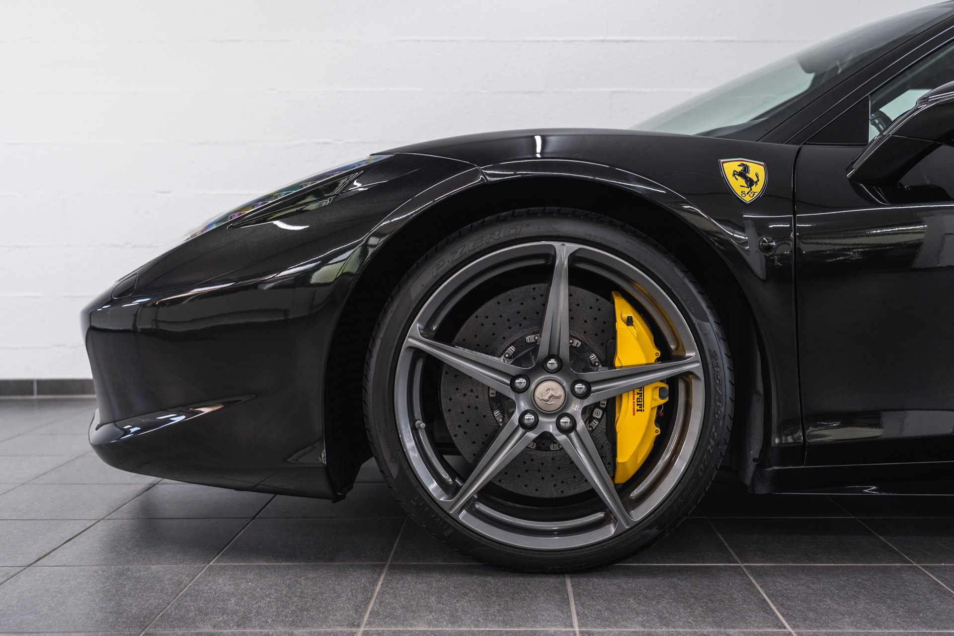 FERRARI 458 Italia 4.5 V8-image-7