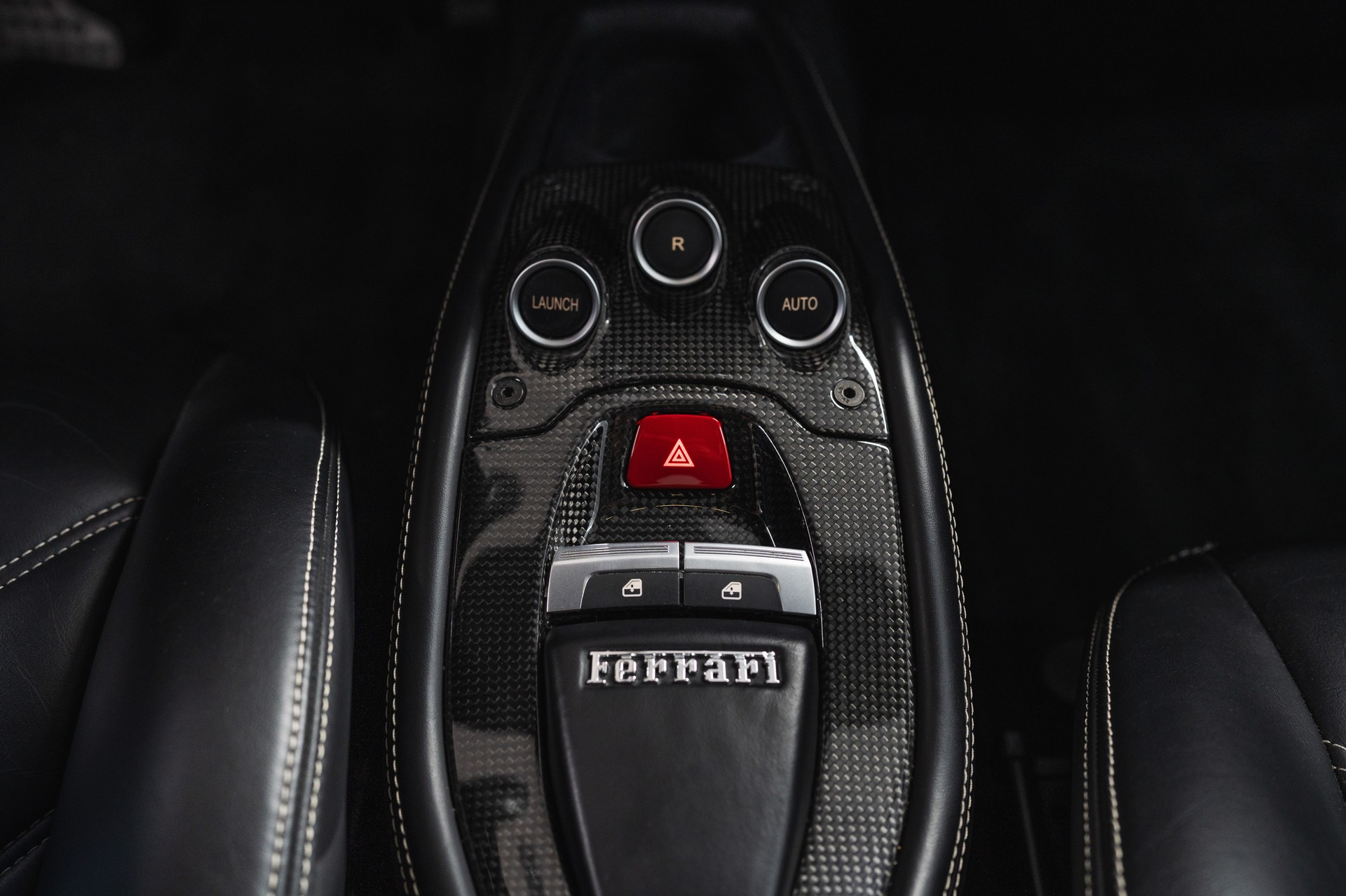 FERRARI 458 Italia 4.5 V8-image-16