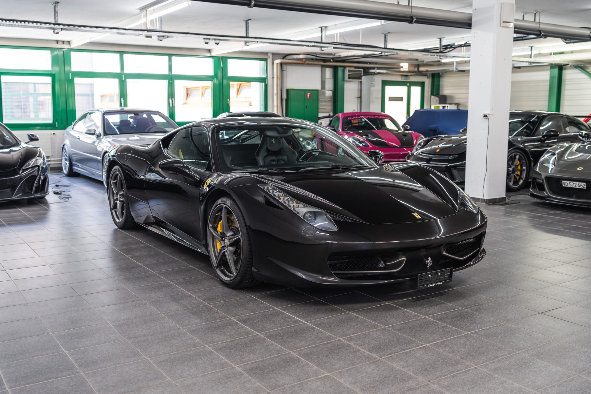 FERRARI 458 Italia 4.5 V8-image-2