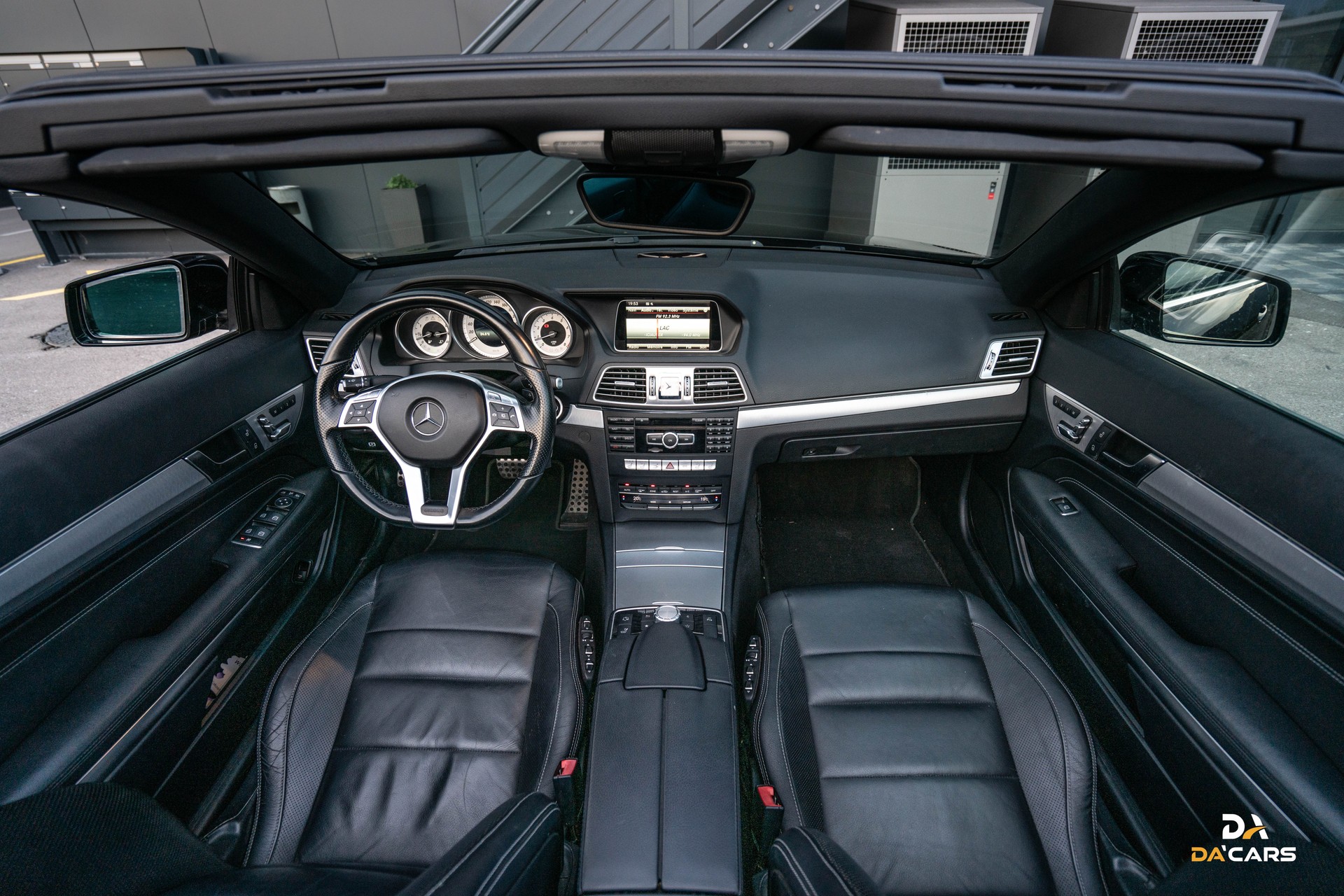 MERCEDES-BENZ E 250 7G-Tronic-image-7