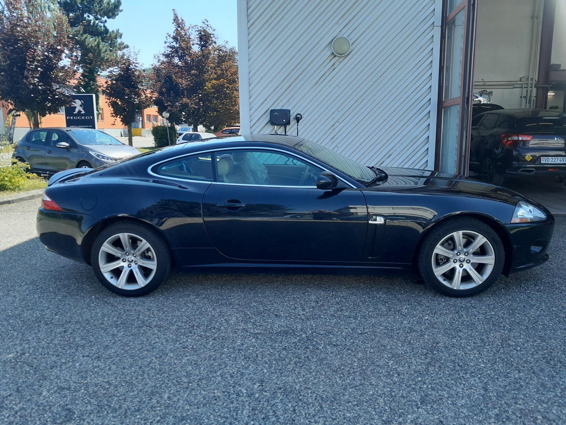 JAGUAR XK 3.5 V8 Automatic-image-6