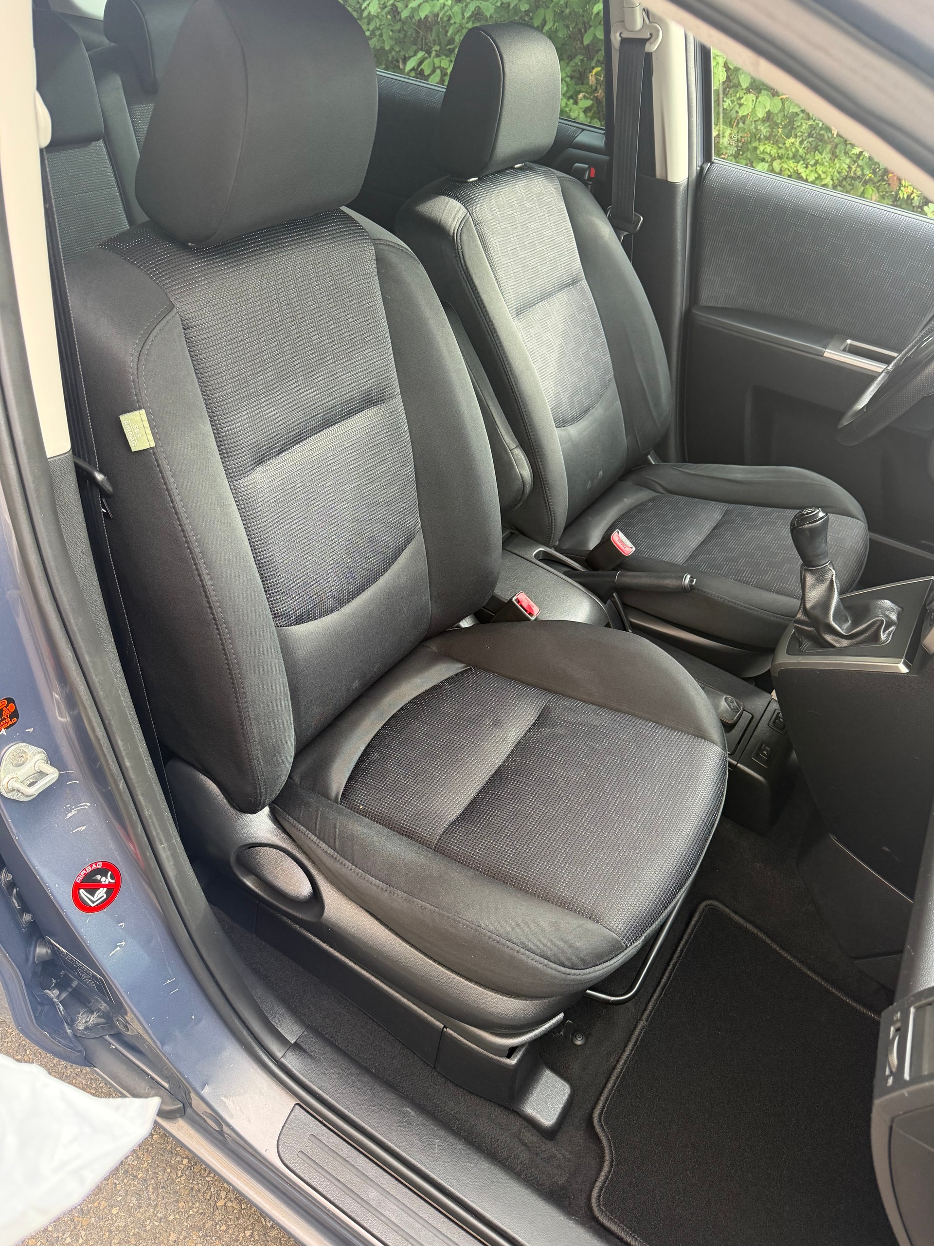MAZDA 5 2.0 16V Exclusive-image-7