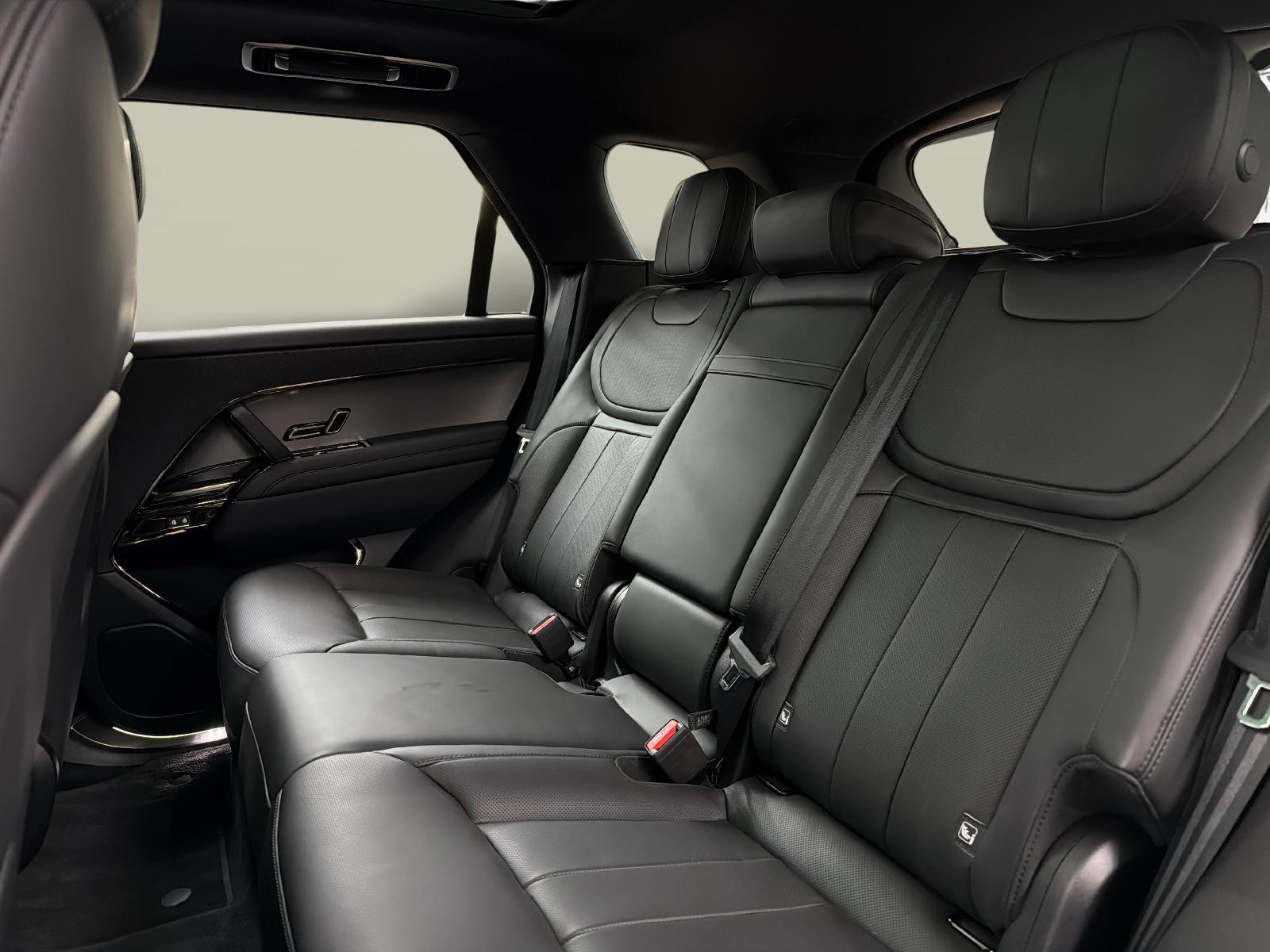 LAND ROVER Range Rover Sport 3.0 I6 300 SE Dynamic-image-10