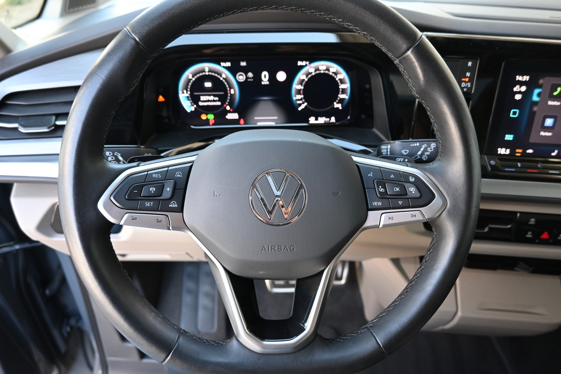 VW Multivan 2.0 TDI Style DSG Lang 7-Plätzer + AHK 2000kg-image-19