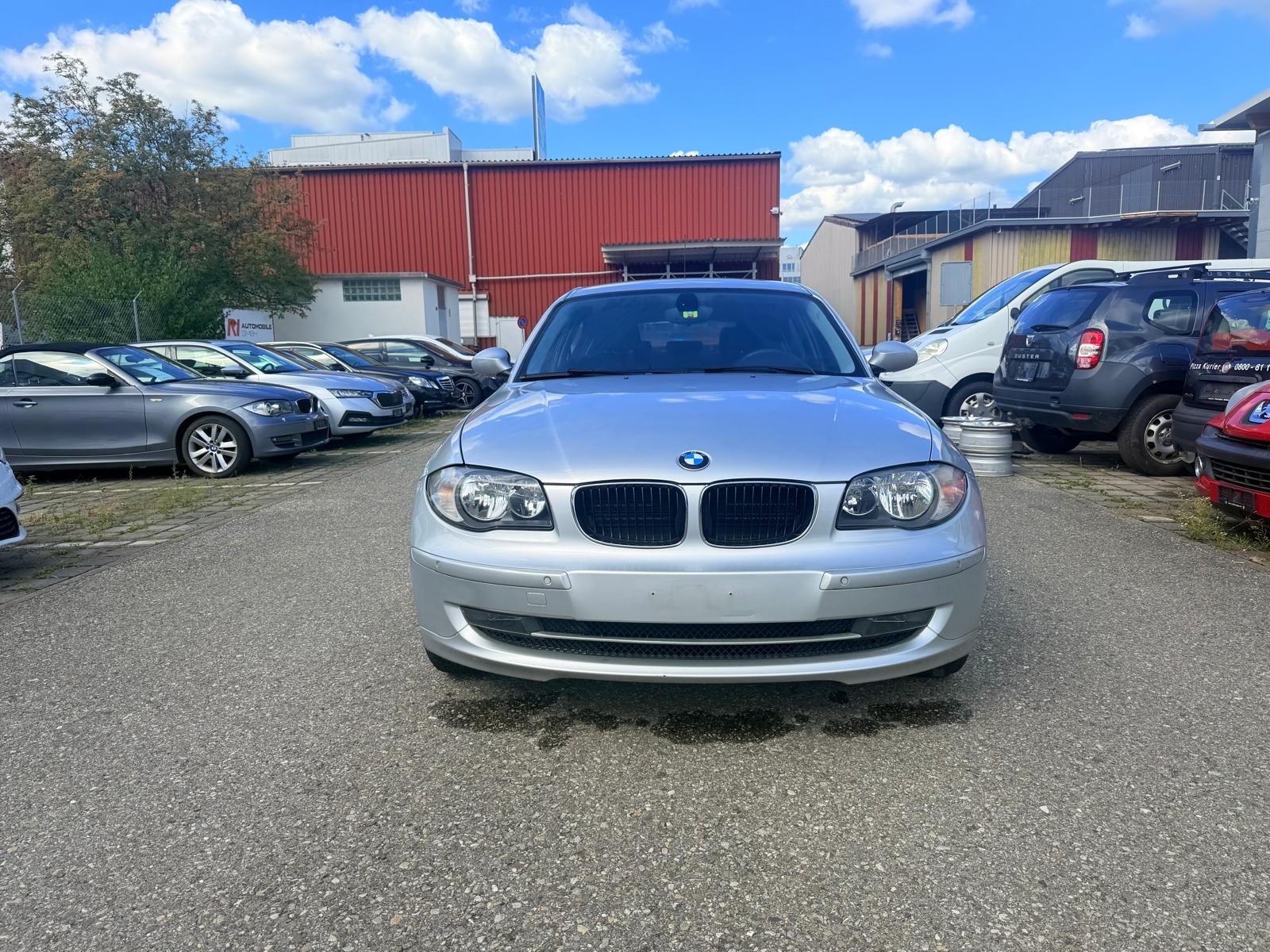 BMW 120i AccessPlus Steptronic-image-2