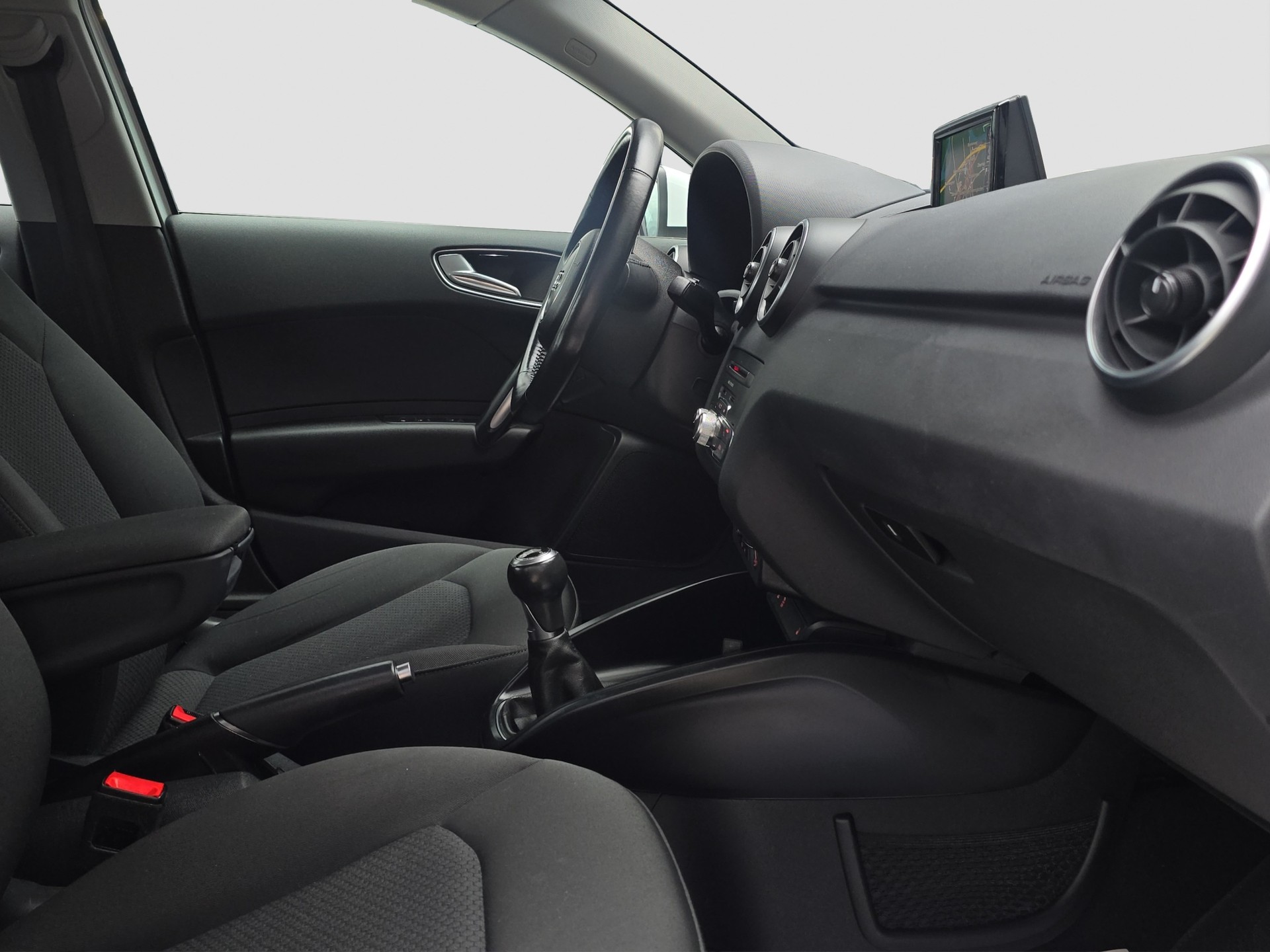AUDI A1 Sportback 1.4 TFSI-image-9
