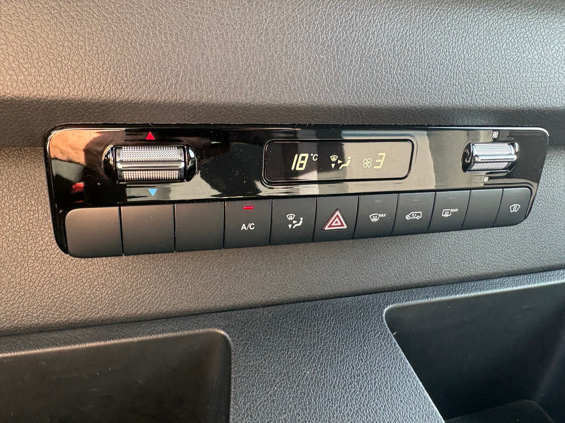 MERCEDES-BENZ eSprinter 312 47kWh Standard-image-9