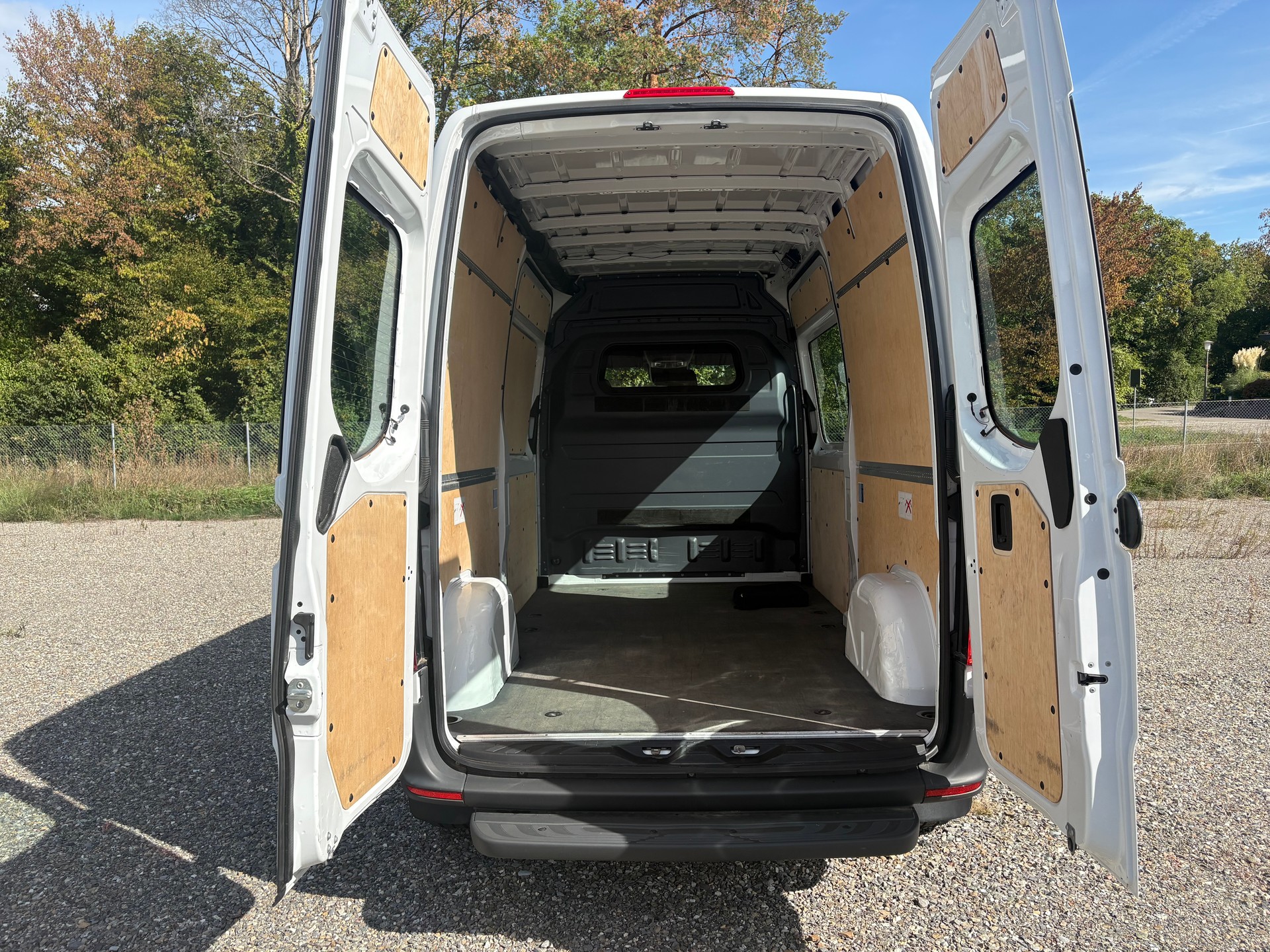 MERCEDES-BENZ eSprinter 312 47kWh Standard-image-7