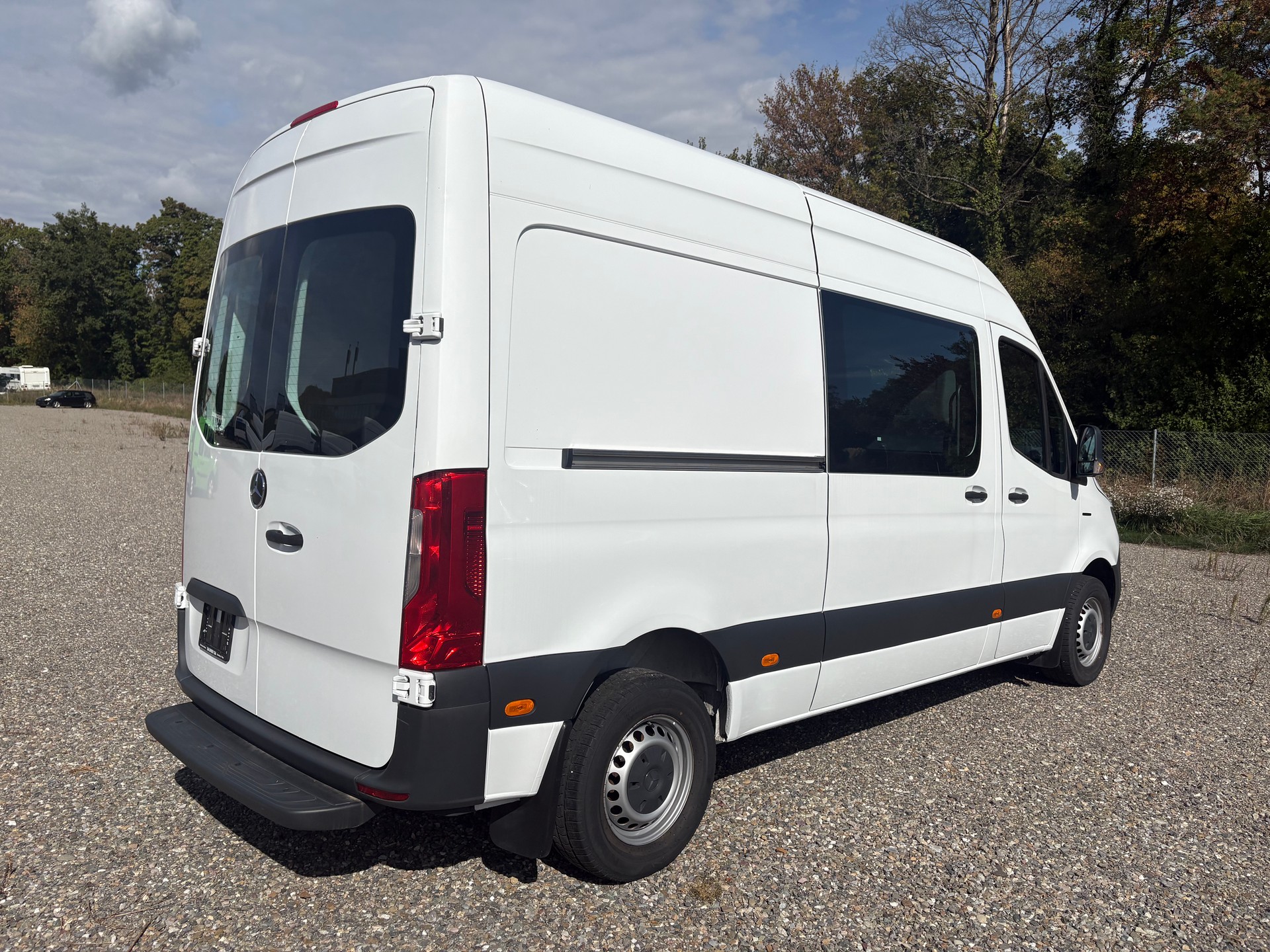 MERCEDES-BENZ eSprinter 312 47kWh Standard-image-4