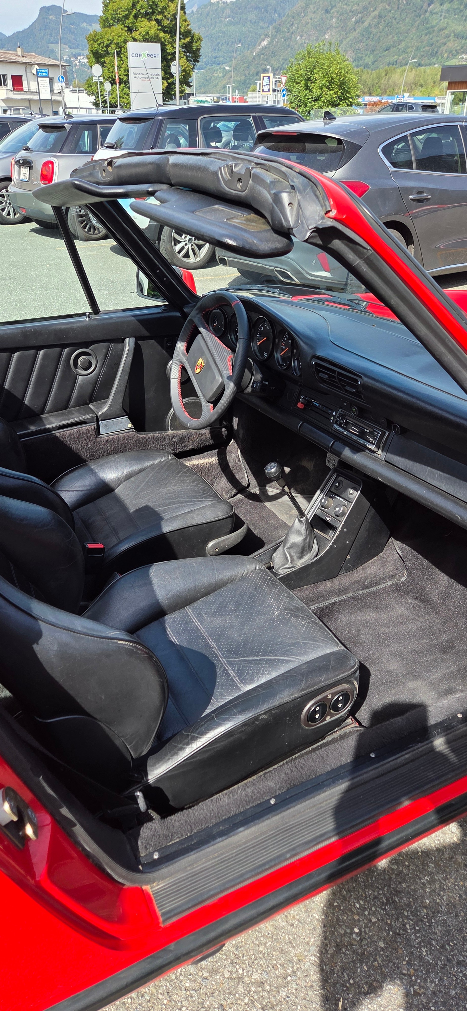 PORSCHE 3.2 Carrera-image-10