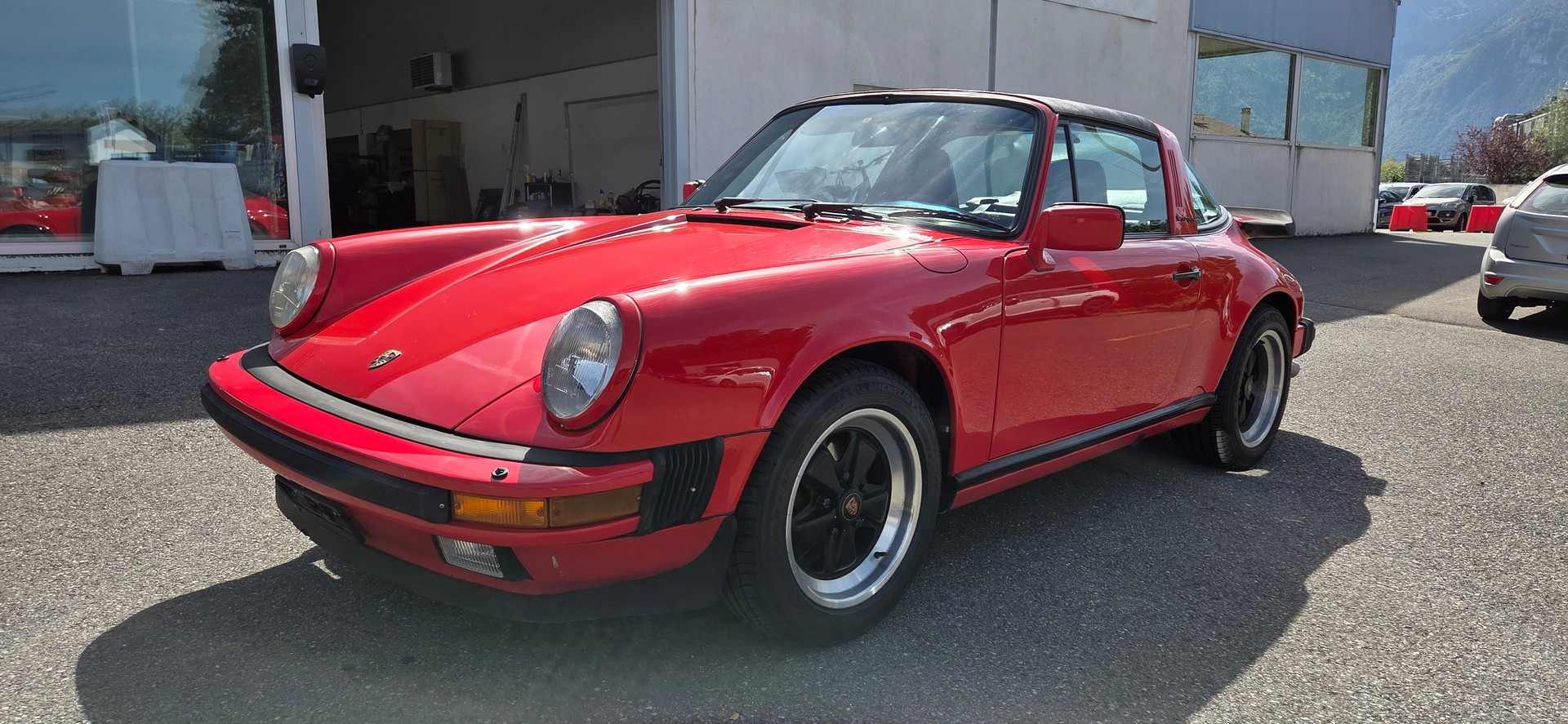PORSCHE 3.2 Carrera-image-2