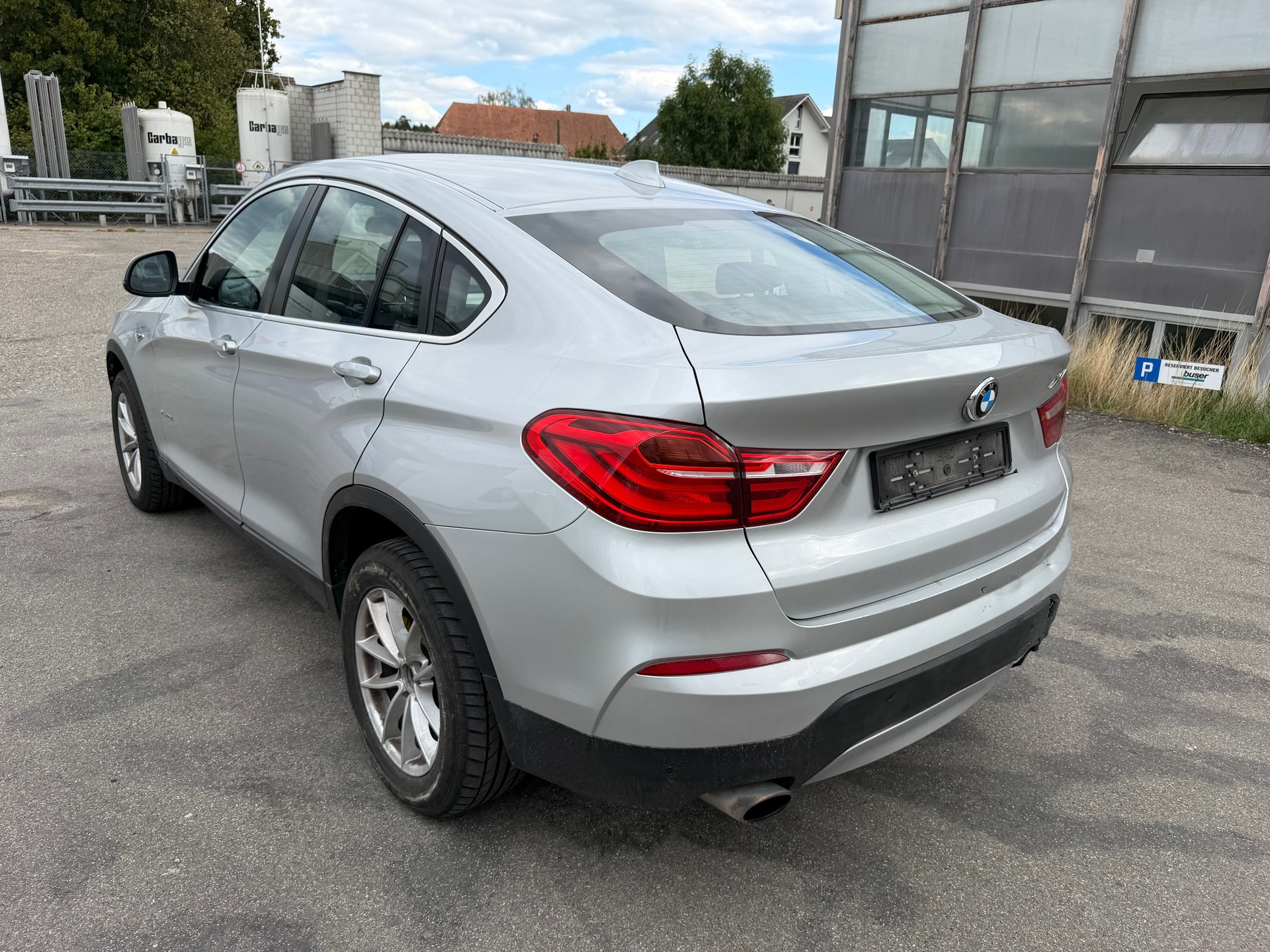 BMW X4 xDrive 20i xLine Steptronic-image-4