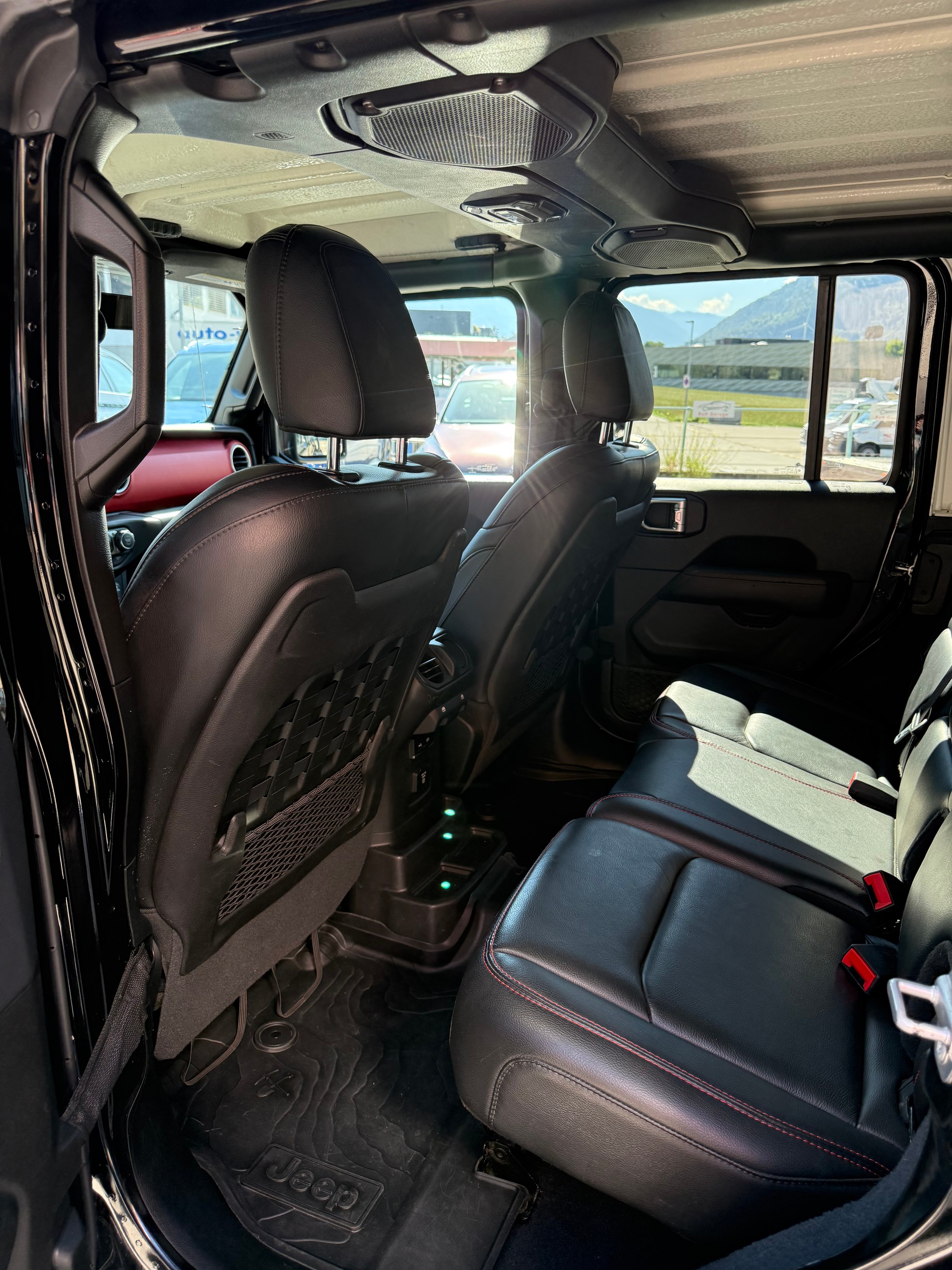 JEEP 3.6 V6 Rubicon Recon Unlimited-image-5