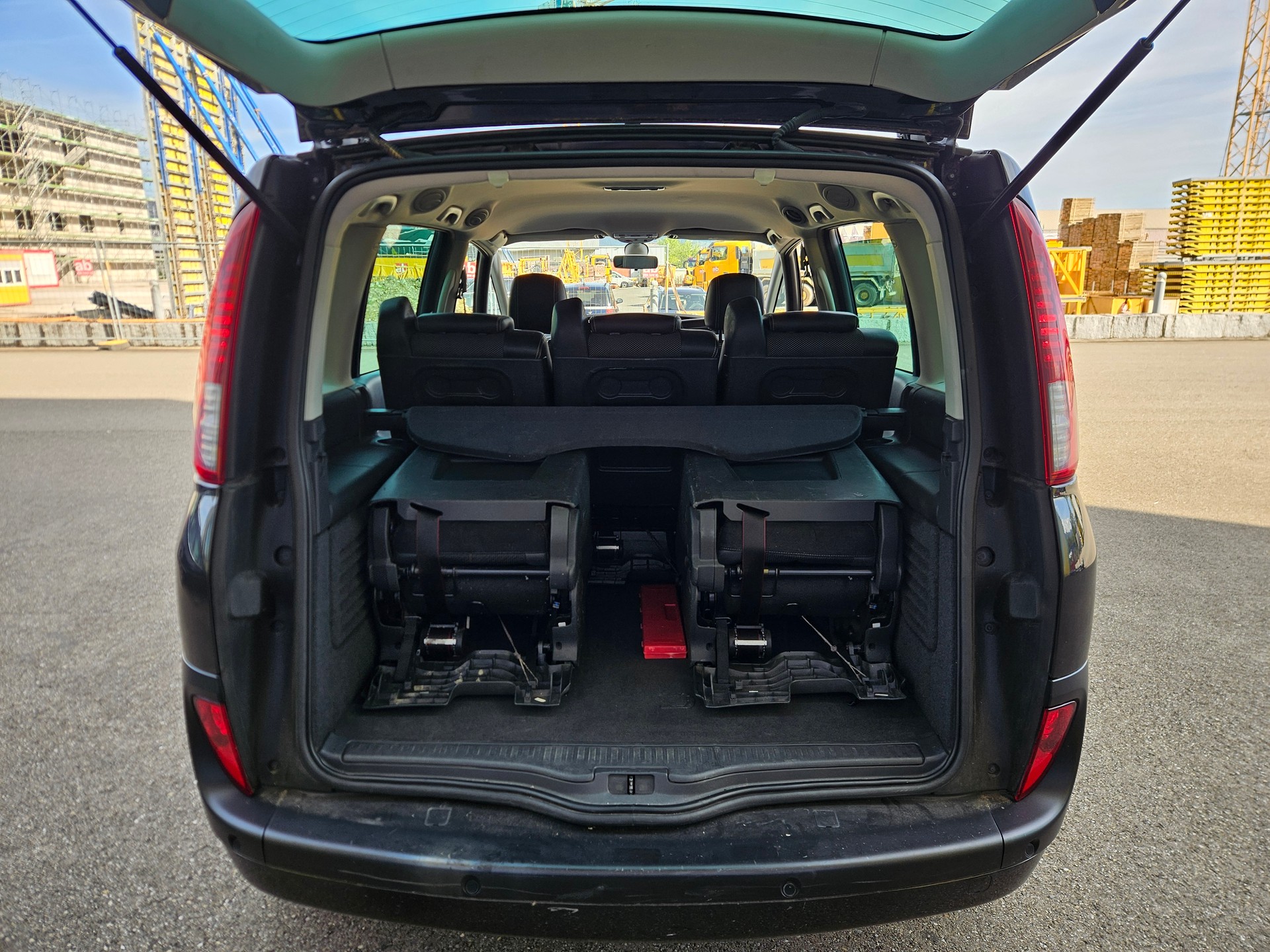 RENAULT Espace 2.0 dCi Dynamique-image-14