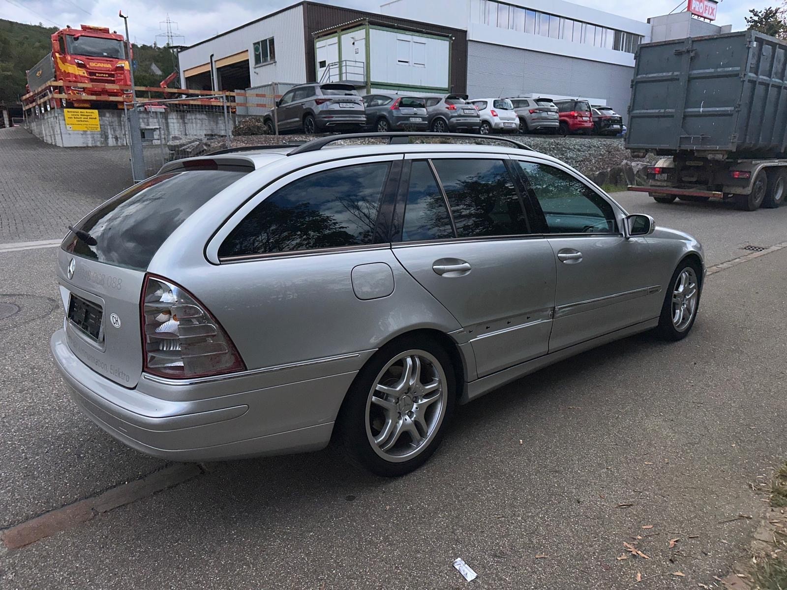 MERCEDES-BENZ C 220 CDI Elégance-image-3