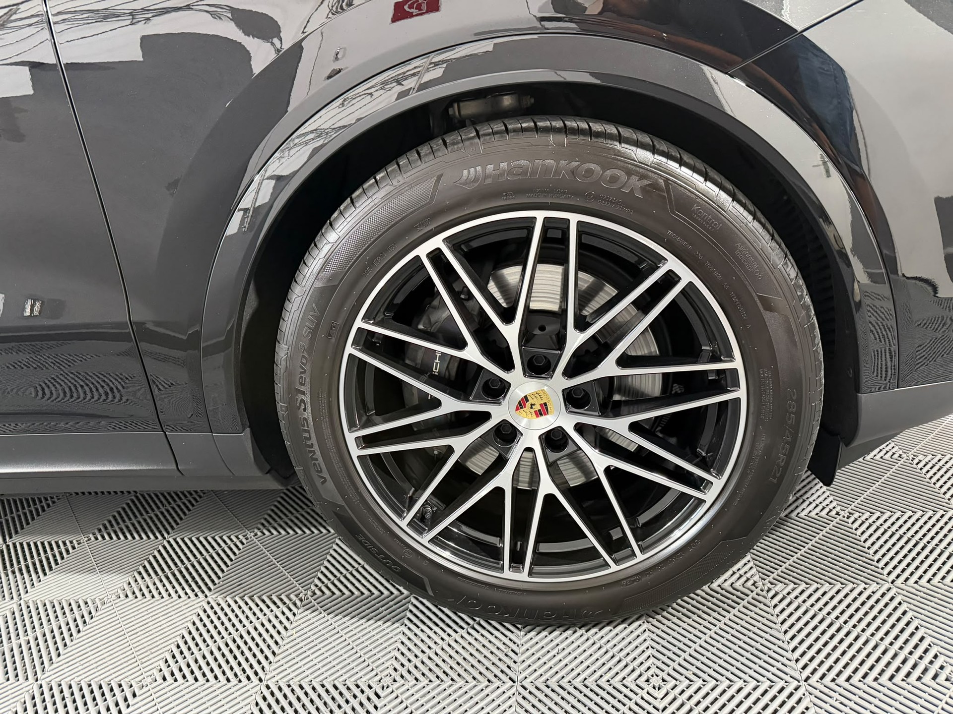 PORSCHE Cayenne Coupé E-Hybrid Tiptronic-image-27