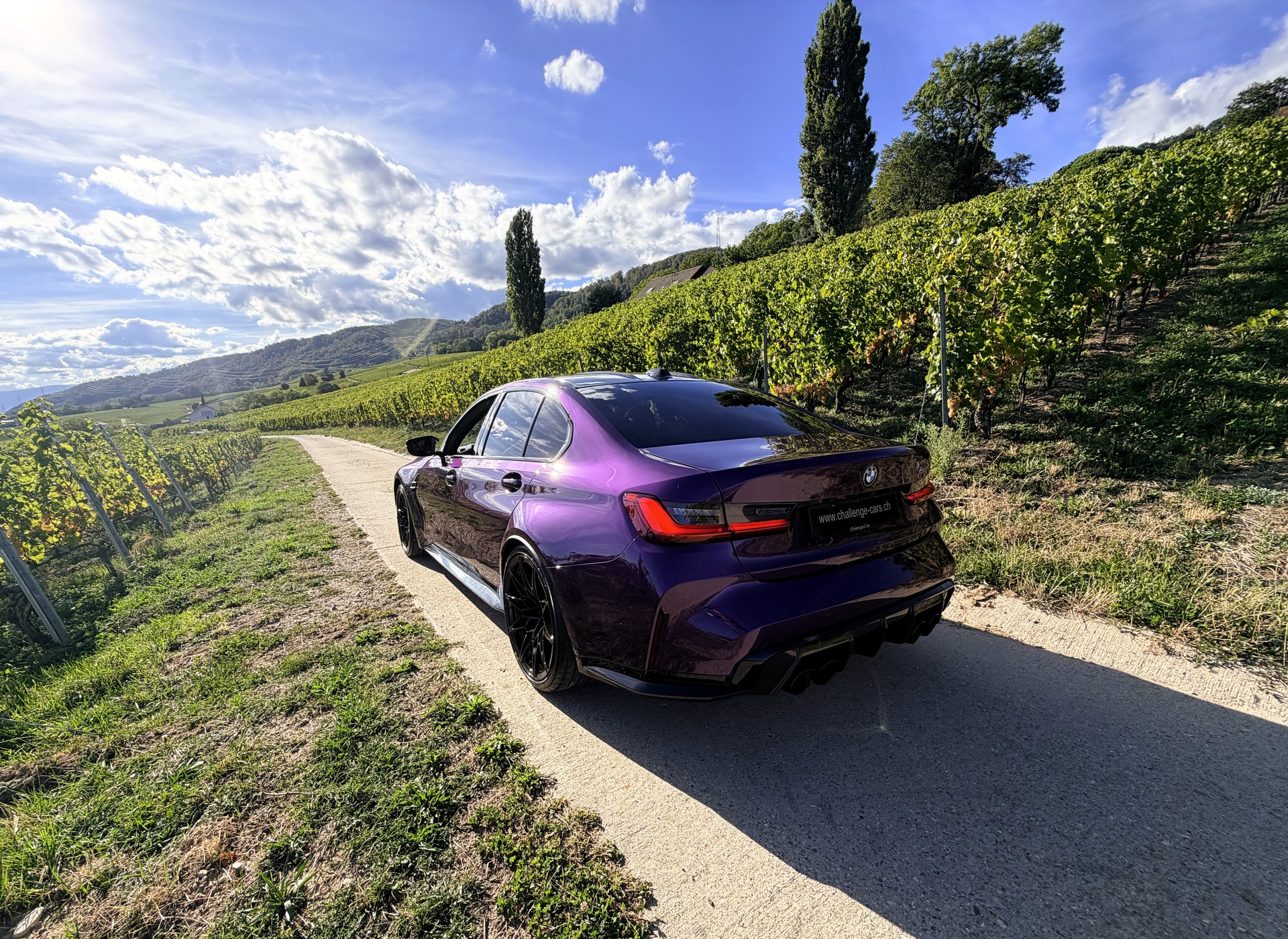 BMW M3 Competition M xDrive-image-10