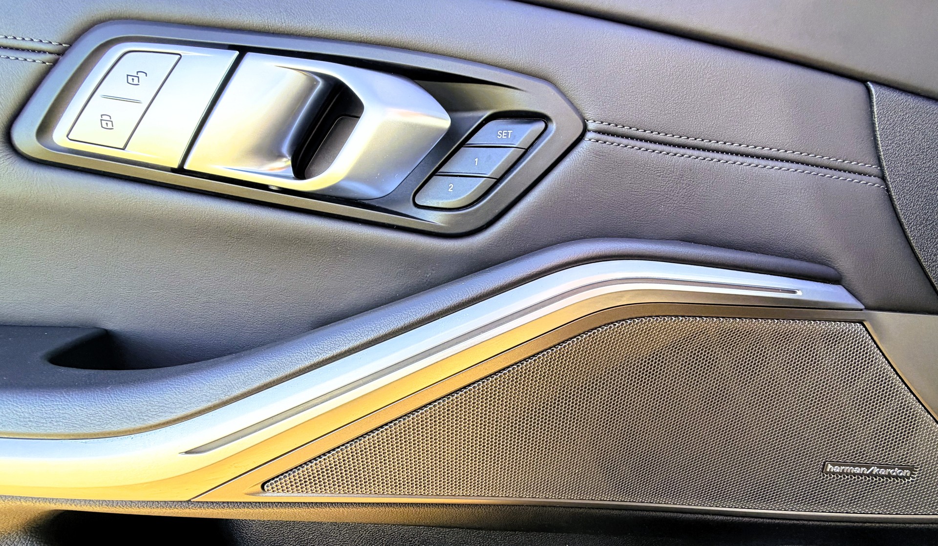 BMW M3 Competition M xDrive-image-18
