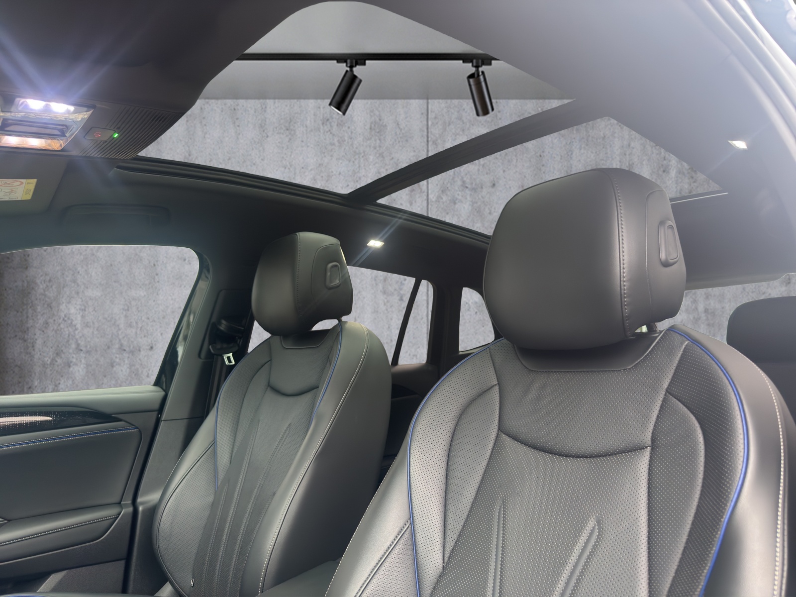 VW Tiguan 2.0 TSI DSG R-Line 4Motion-image-9