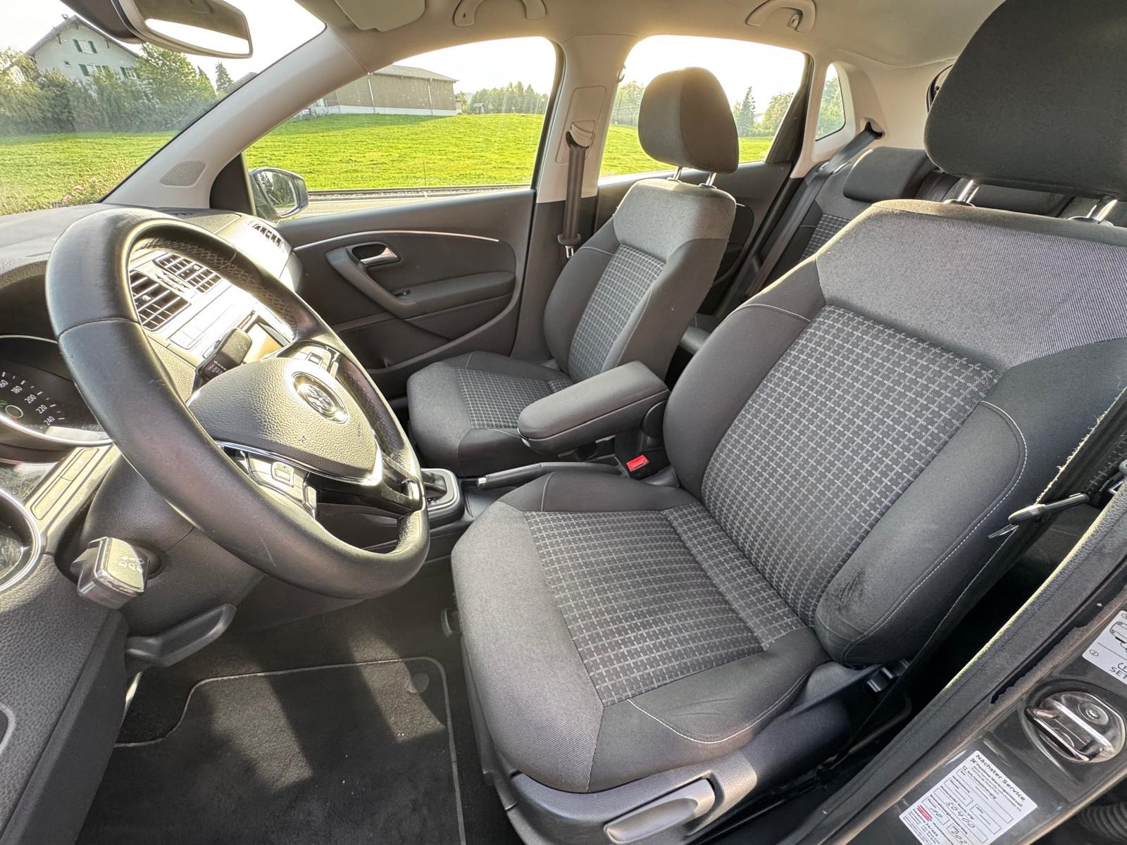 VW Polo 1.2 TSI BMT Comfortline DSG-image-5
