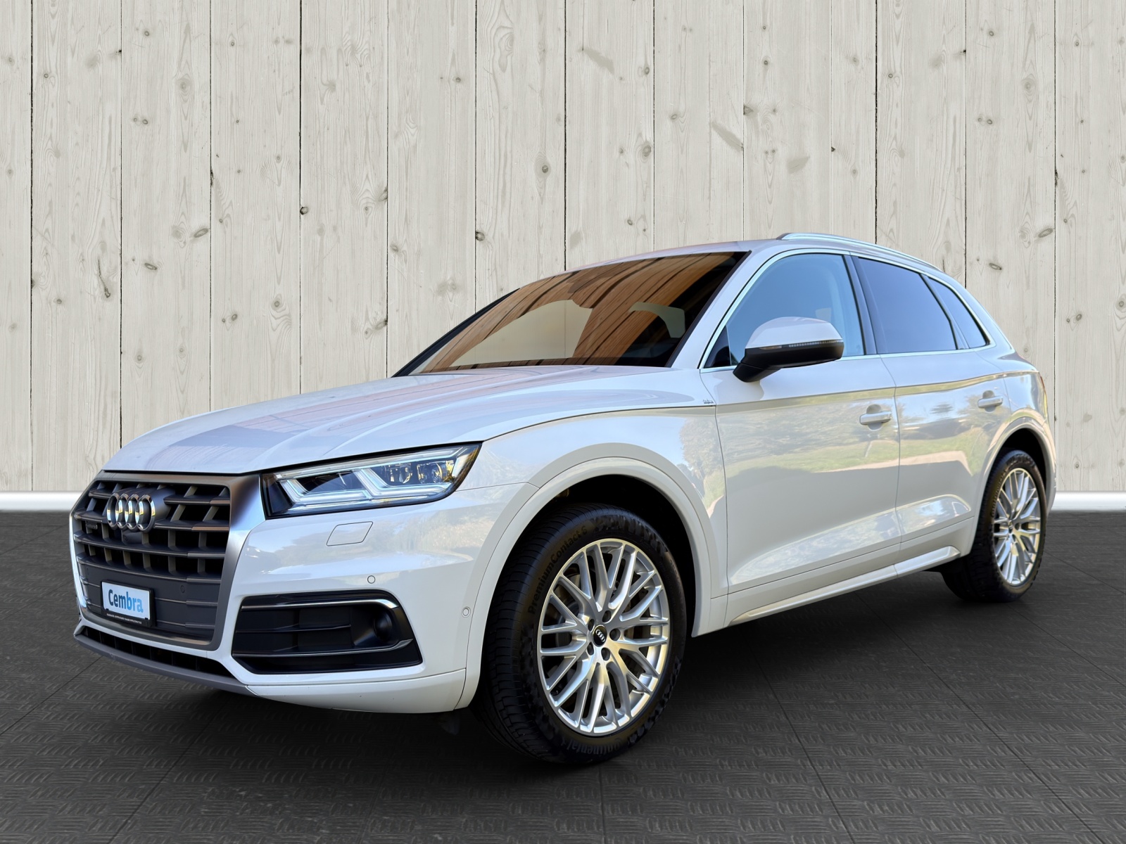 AUDI Q5 40 TDI sport quattro S-tronic-image-2