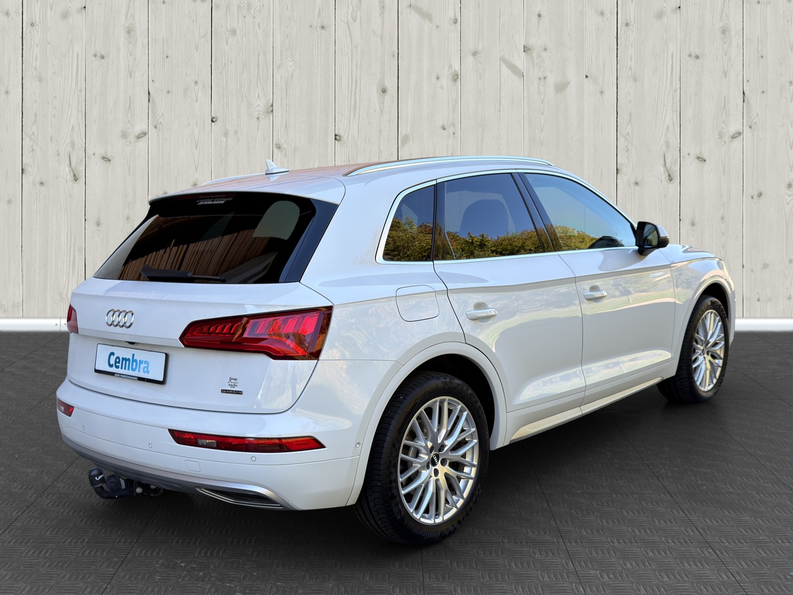 AUDI Q5 40 TDI sport quattro S-tronic-image-6
