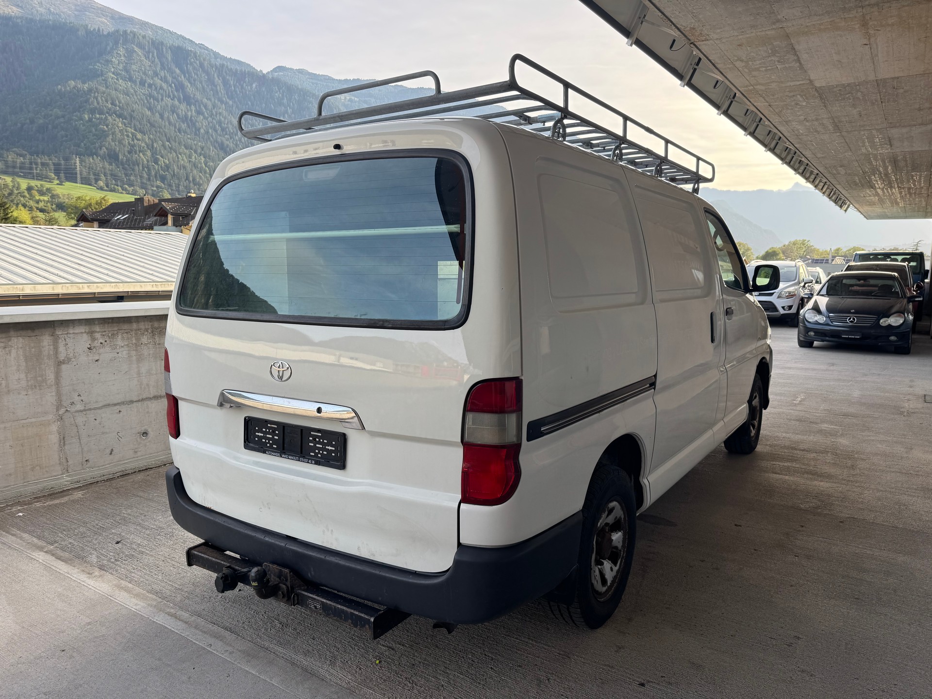 TOYOTA Hiace D-4D Kombi/Werk 4WD-image-3