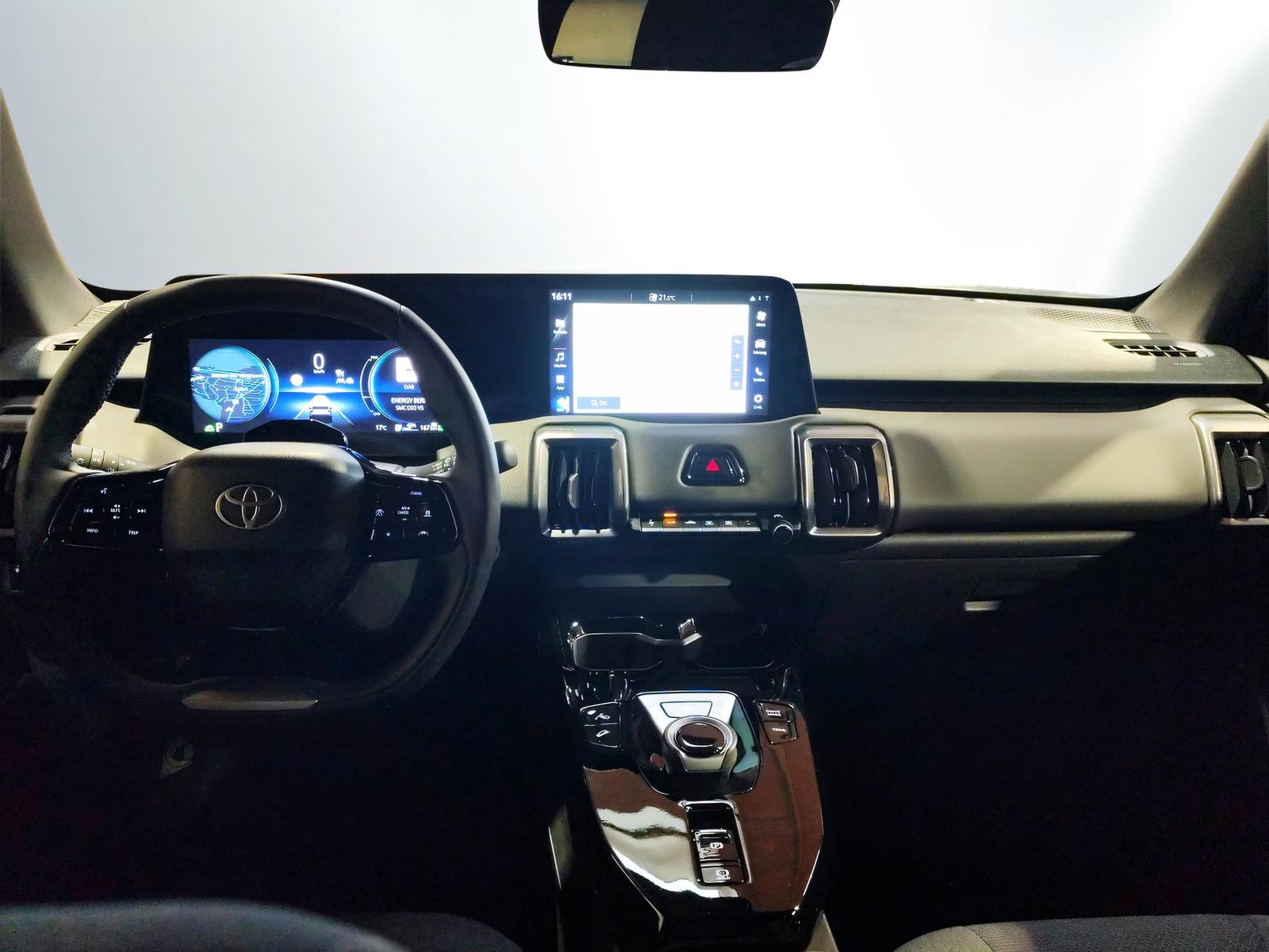 TOYOTA Urban Cruiser Trend AWD-image-9