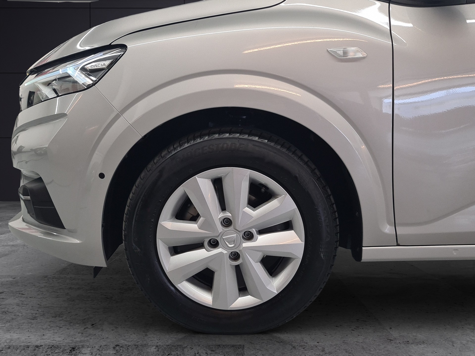 DACIA Sandero 1.0 TCe Comfort-image-4