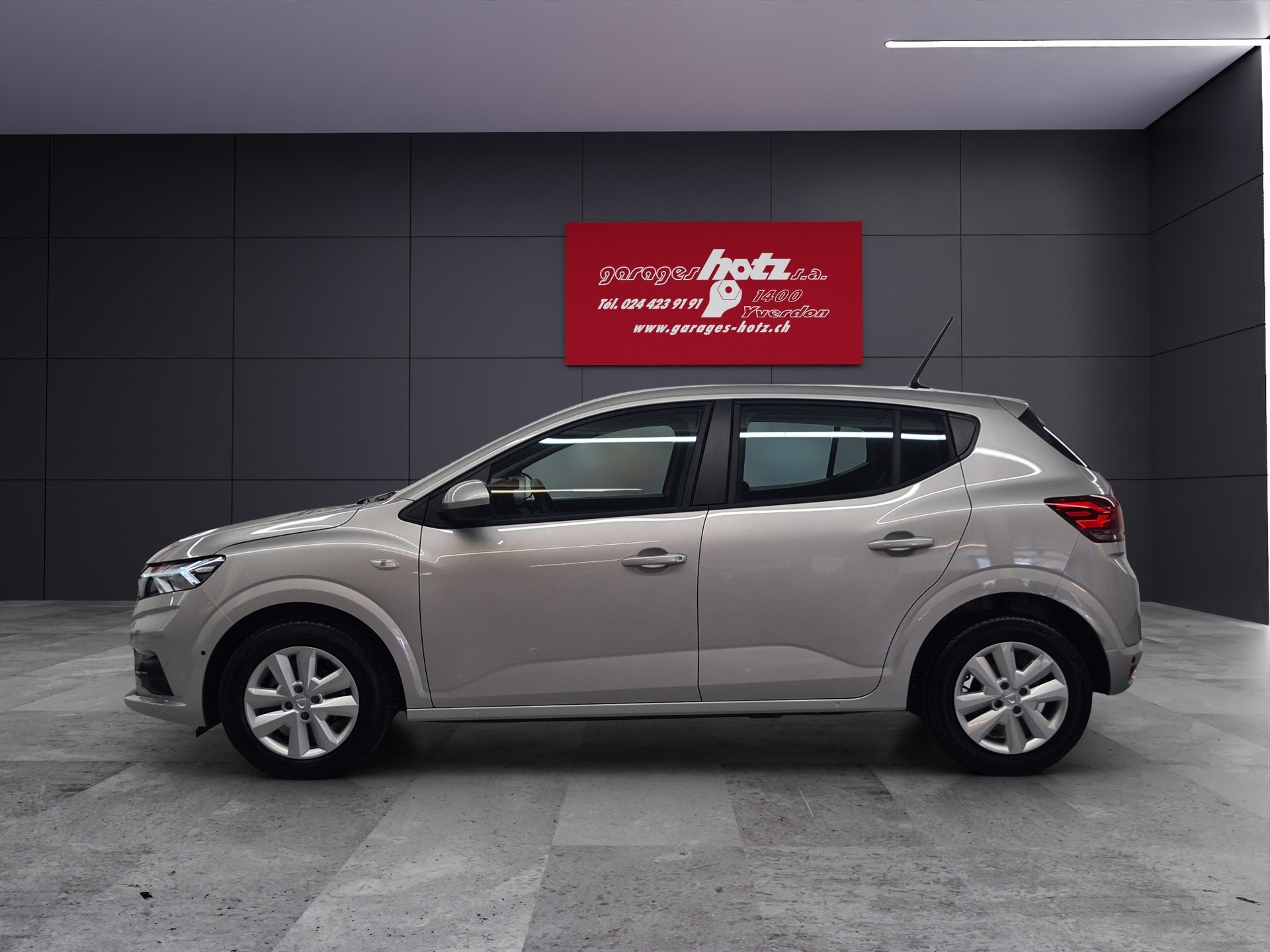 DACIA Sandero 1.0 TCe Comfort-showroom-element-2