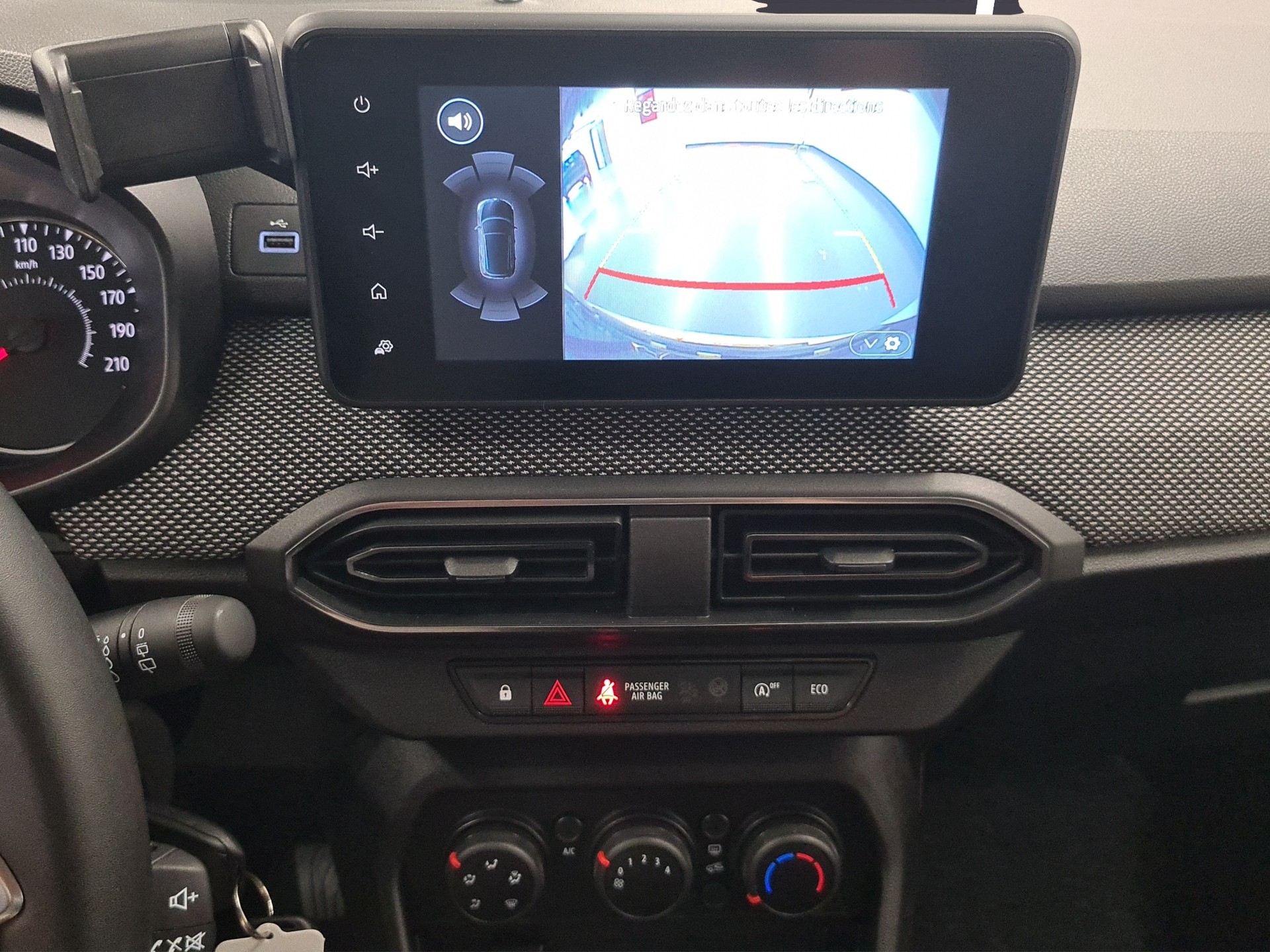 DACIA Sandero 1.0 TCe Comfort-image-9