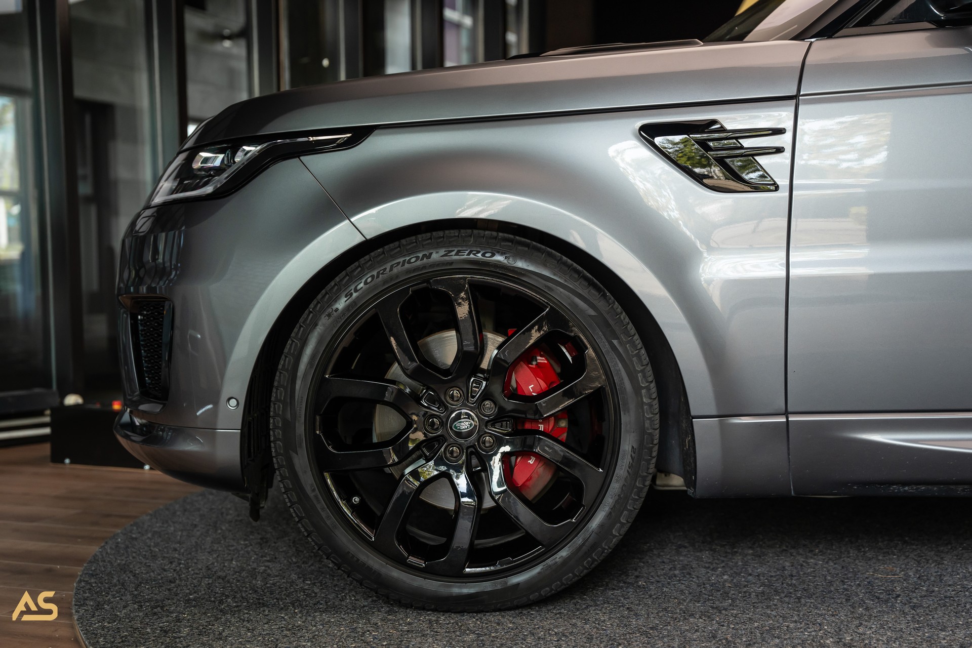 LAND ROVER Range Rover Sport P525 V8 S/C HSE Dynamic BLACK-PACK (CH) Standheizung | AHK 3.5t | Assistenzpaket | HUD-showroom-element-2
