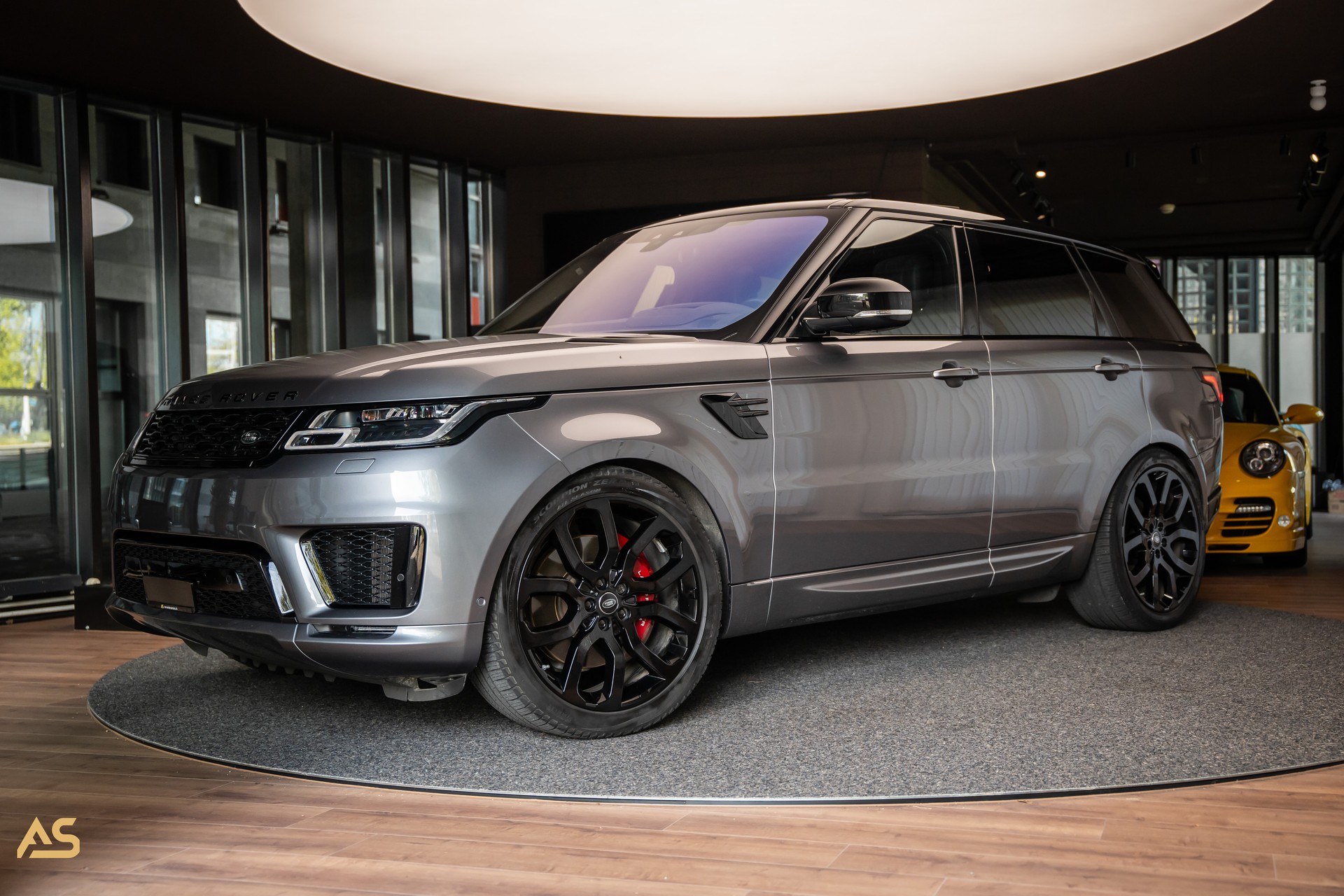 LAND ROVER Range Rover Sport P525 V8 S/C HSE Dynamic BLACK-PACK (CH) Standheizung | AHK 3.5t | Assistenzpaket | HUD