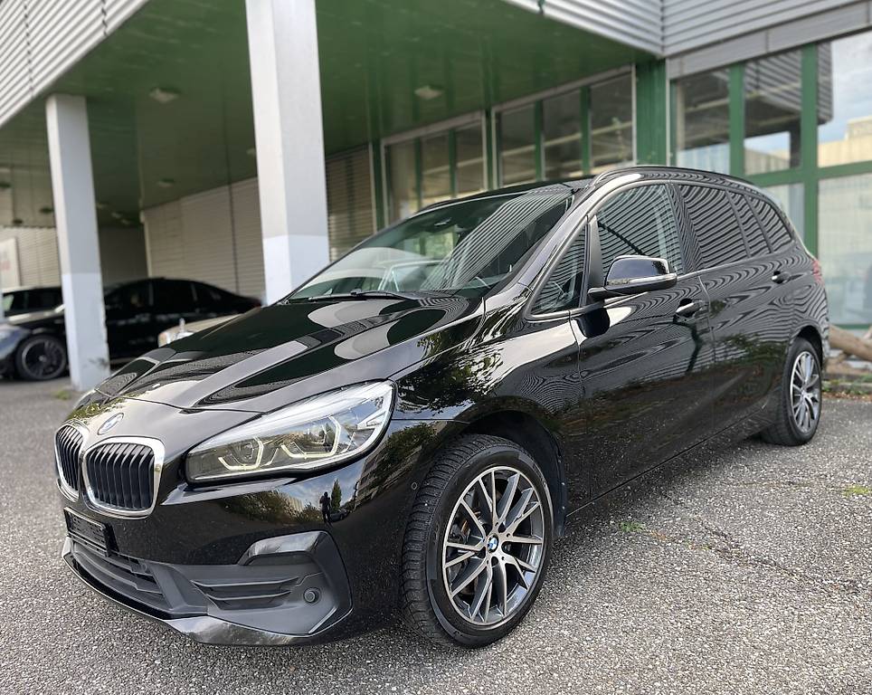 BMW 218-image-2