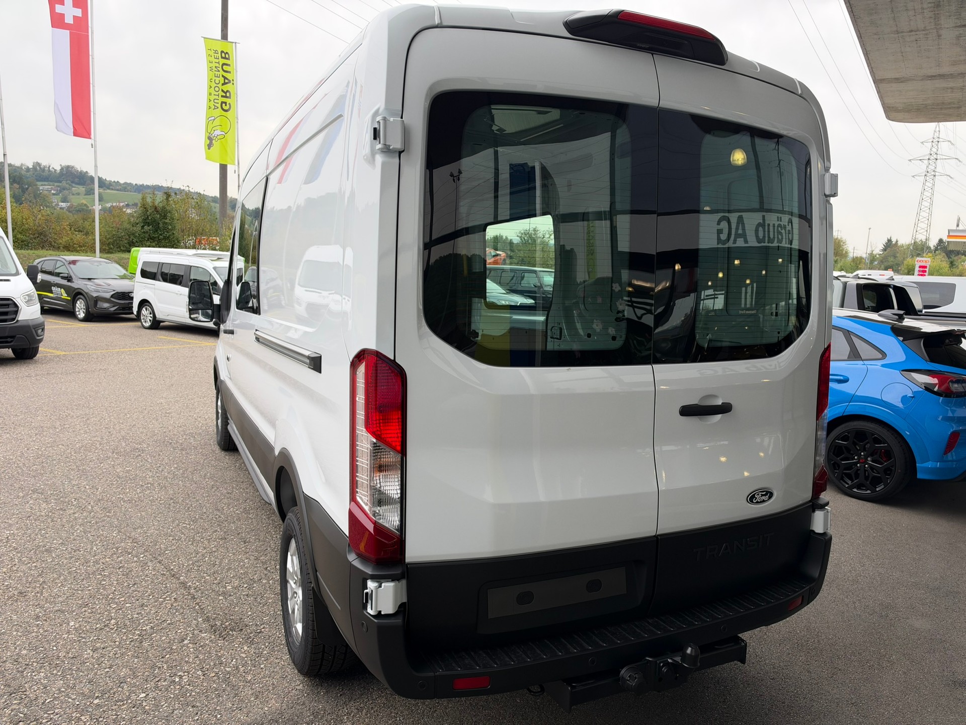 FORD Transit Van 350 L3 Trend 2.0 TDCi 170 FWD A-image-4