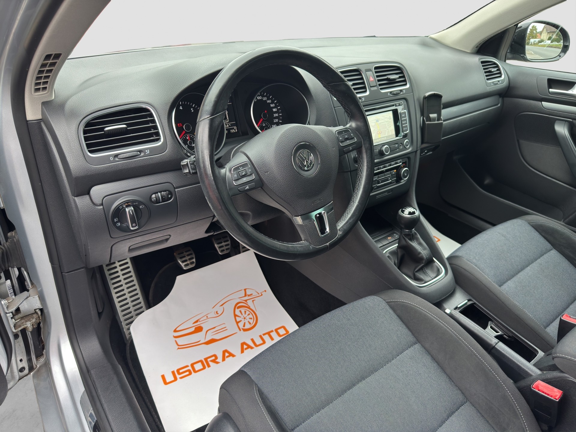 VW GOLF-image-14
