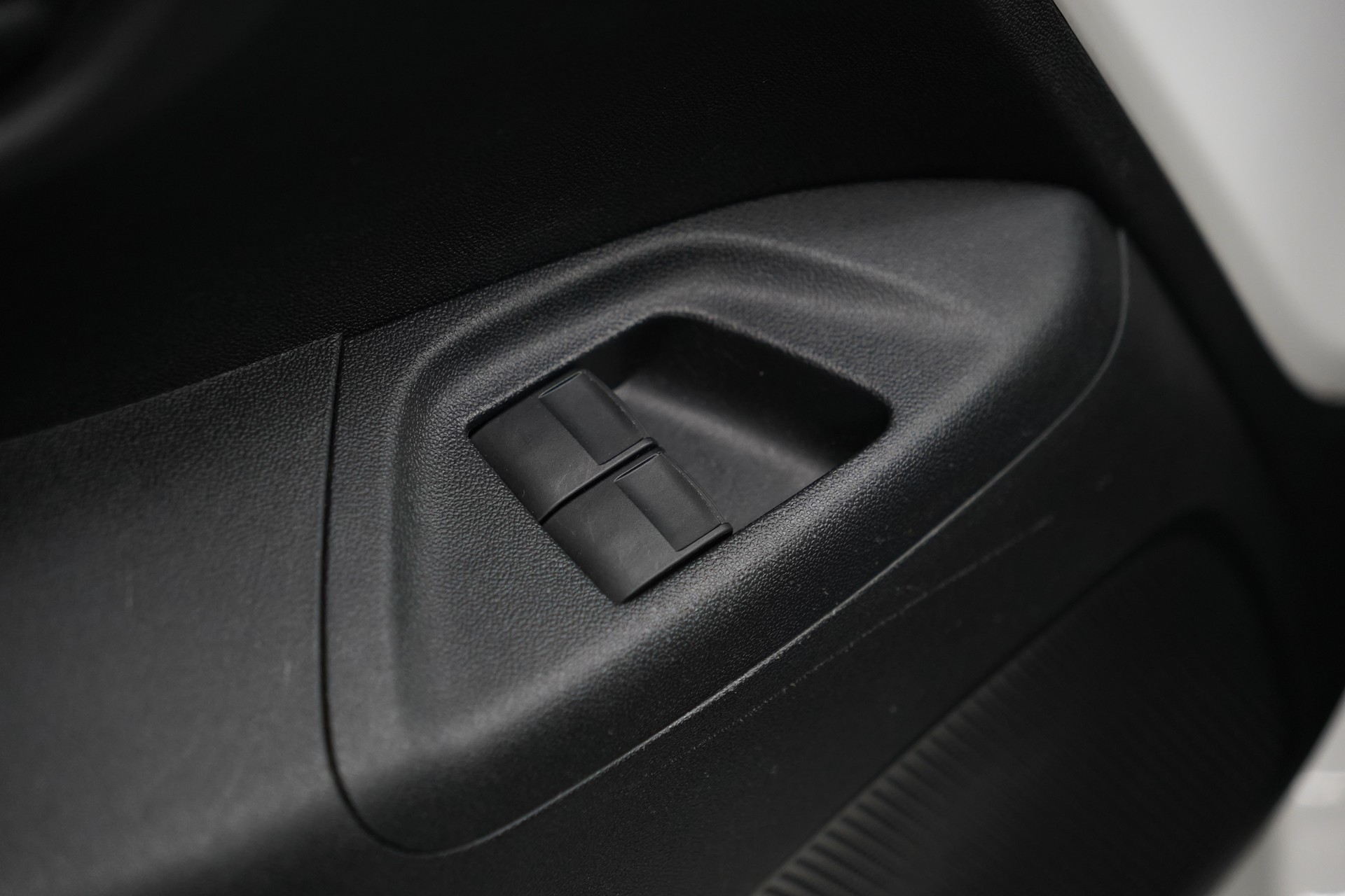 PEUGEOT 108 e-1.0 VTi Stop&Start Active Top-image-22