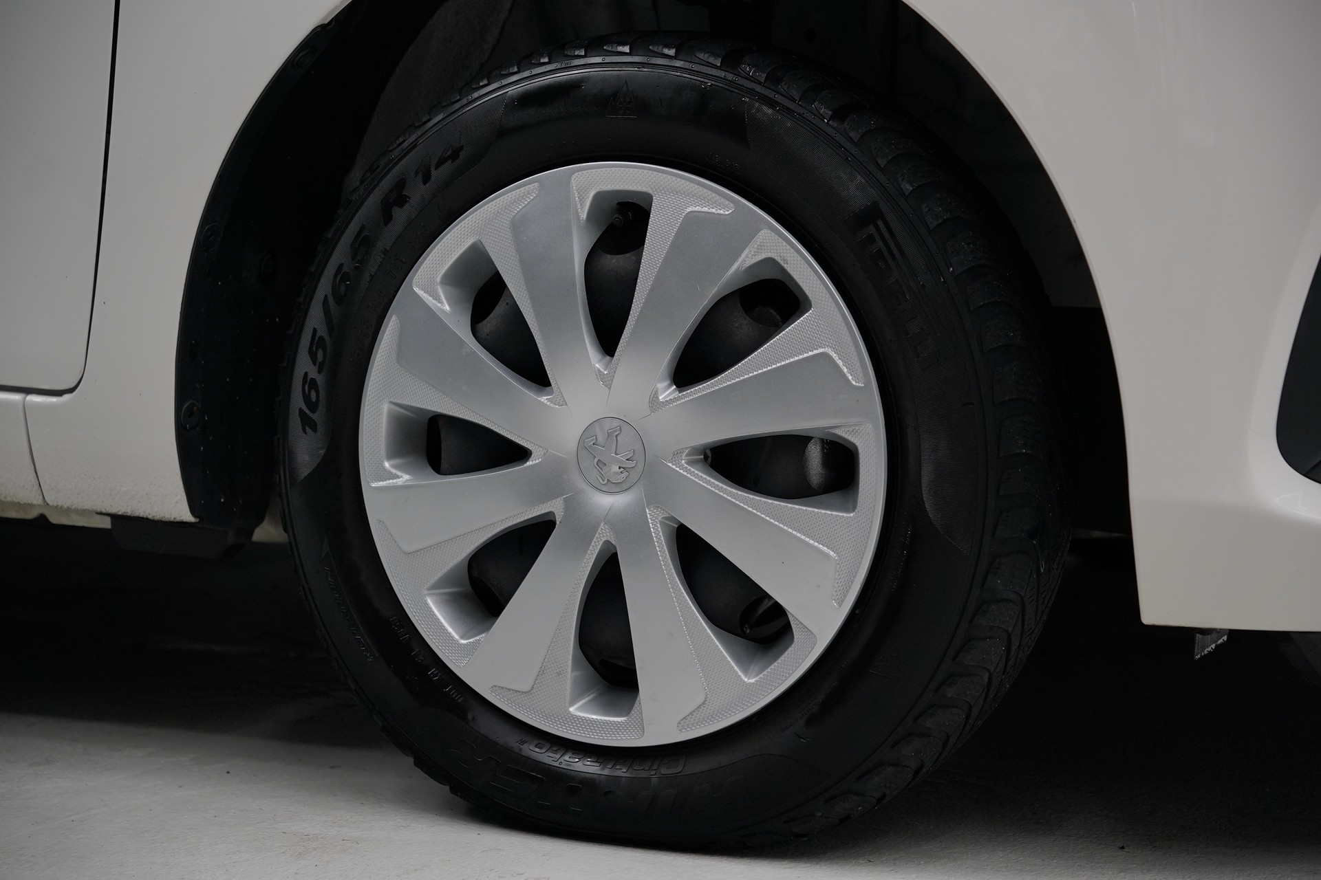 PEUGEOT 108 e-1.0 VTi Stop&Start Active Top-image-8