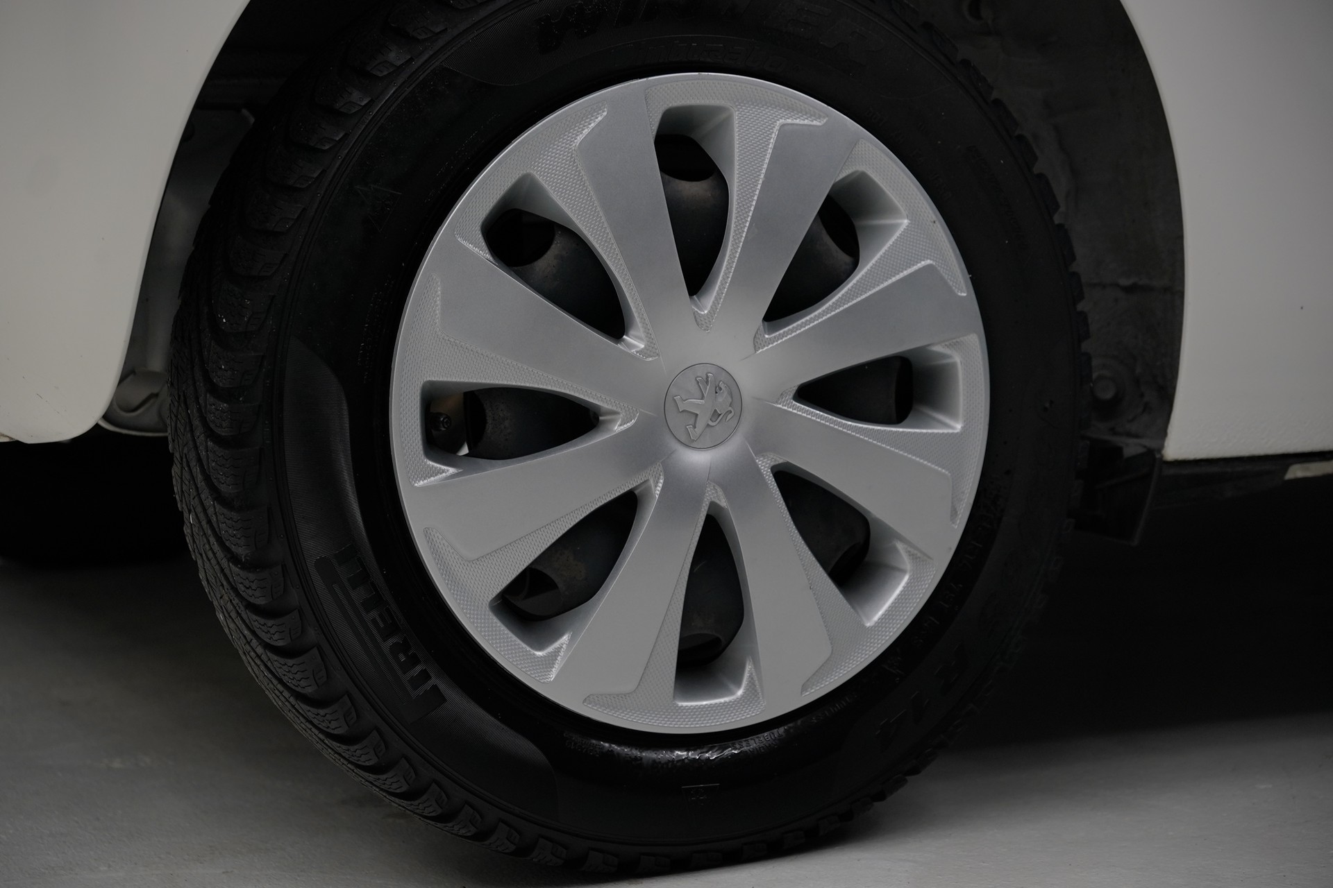 PEUGEOT 108 e-1.0 VTi Stop&Start Active Top-image-12