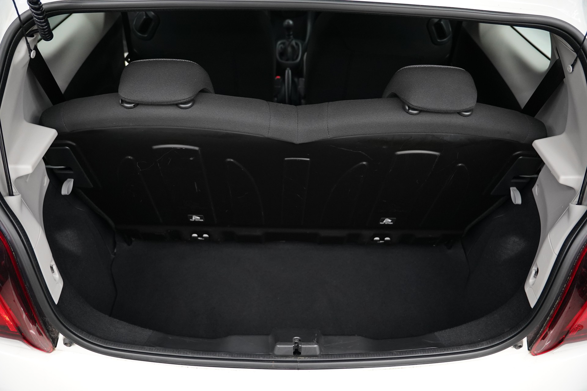 PEUGEOT 108 e-1.0 VTi Stop&Start Active Top-image-21