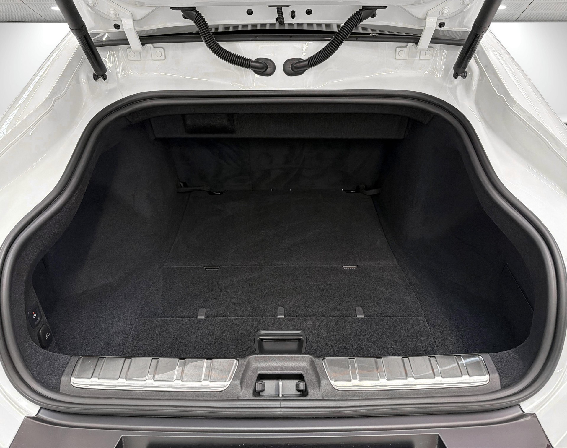 POLESTAR Polestar 5 112kWh Performance-image-8